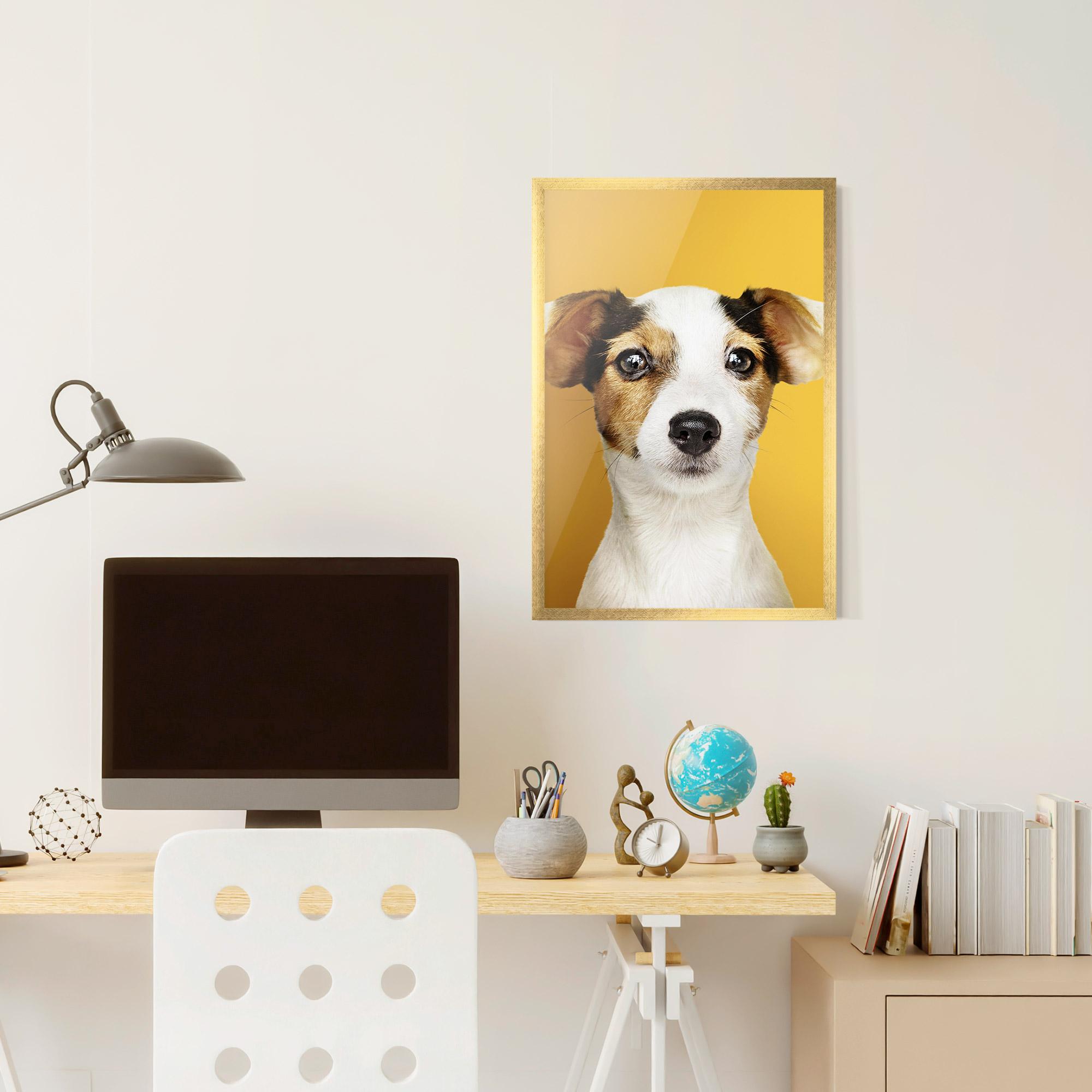 Keretezett Poszter Puppy On Yellow mockup 6