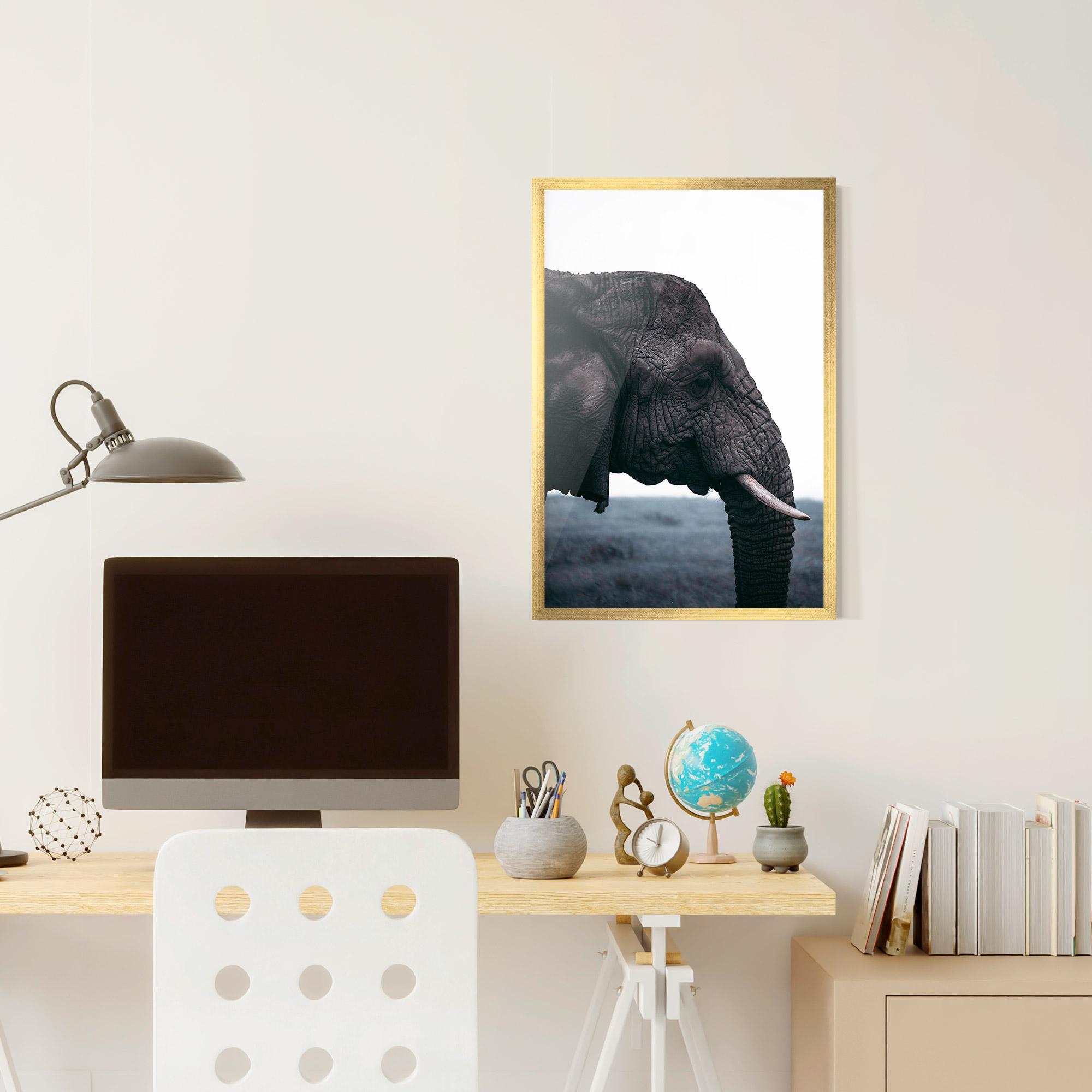 Keretezett Poszter Close Grey Eelephant mockup 6