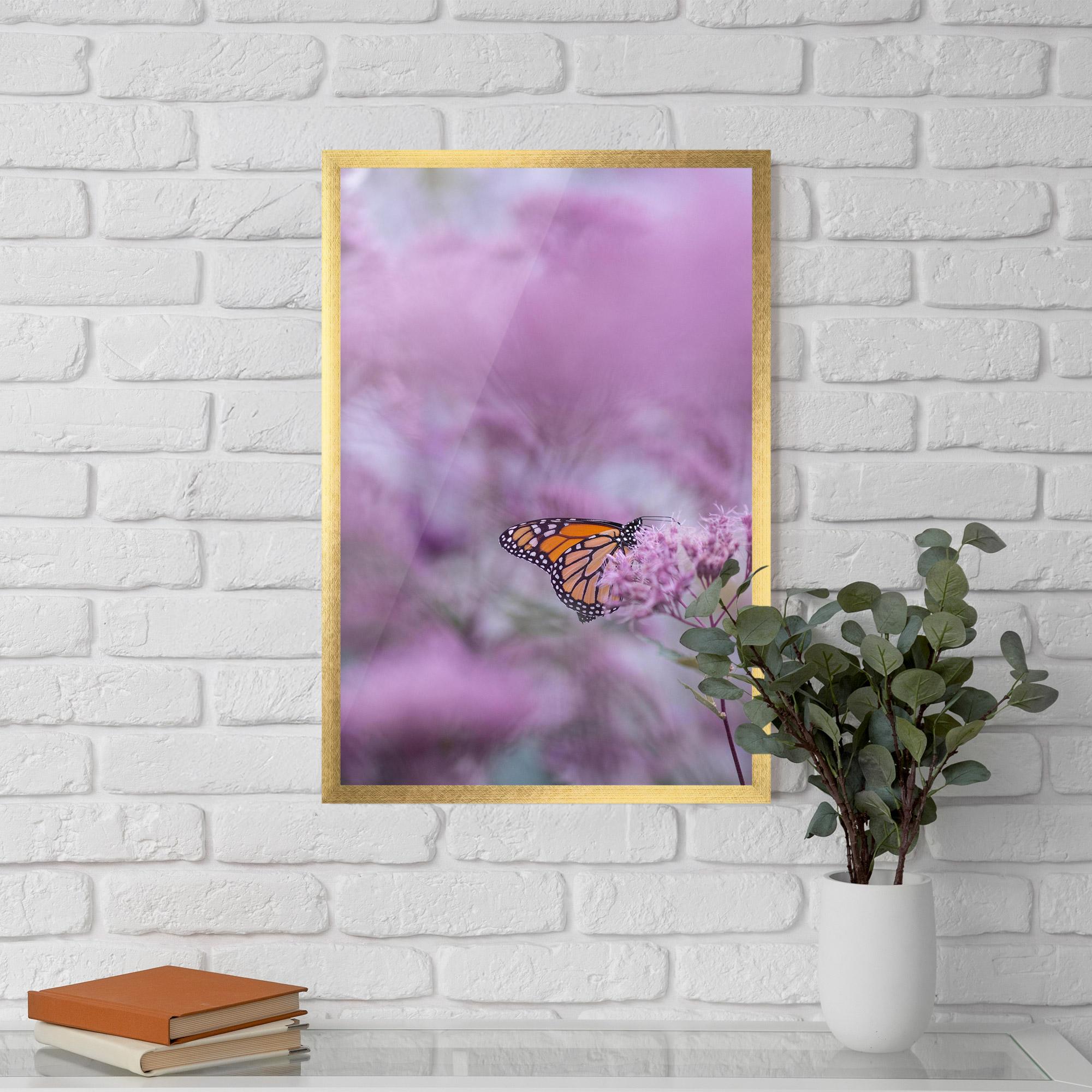 Keretezett Poszter Purple Flower Butterfly mockup 5
