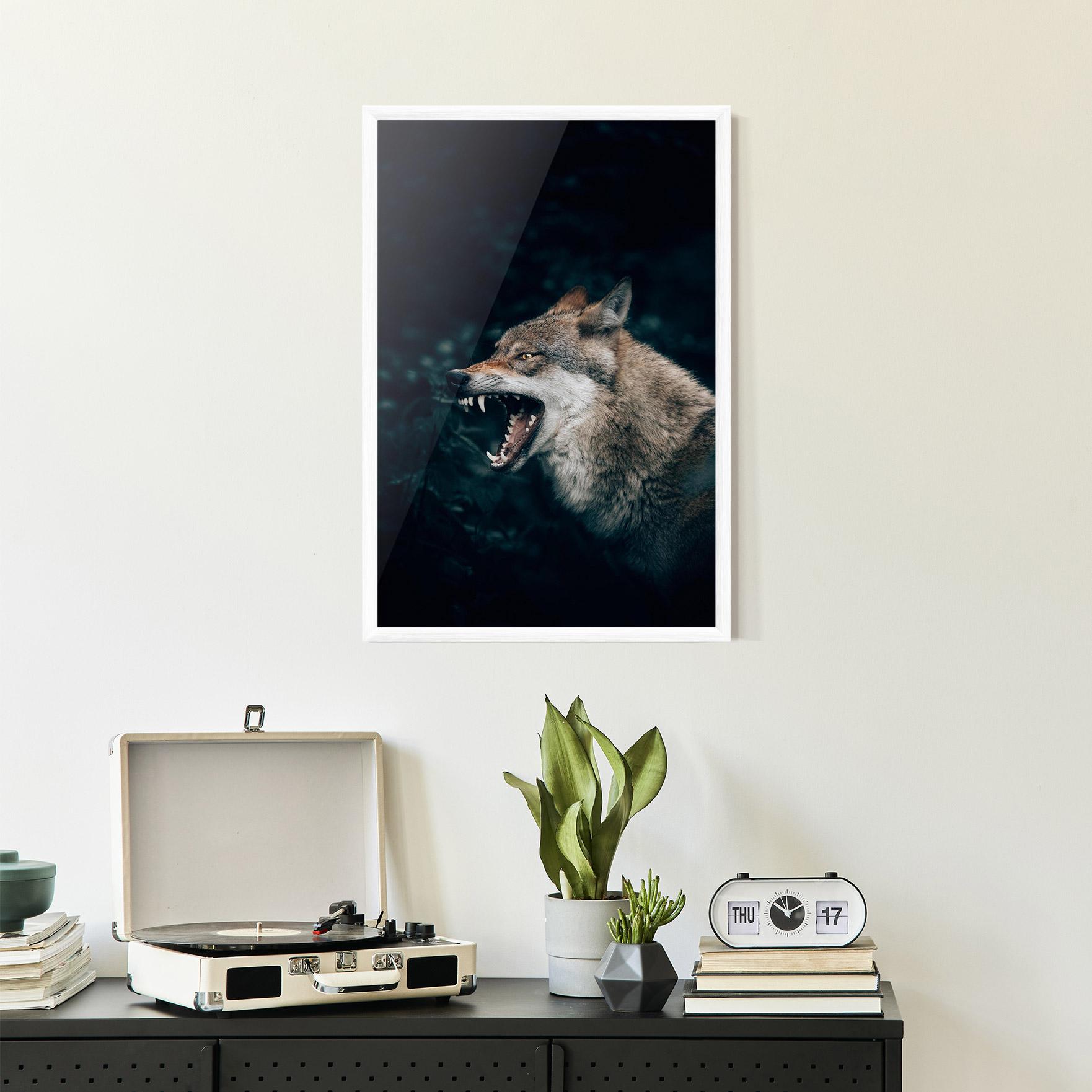 Keretezett Poszter Angry Wolf In The Forest mockup 2