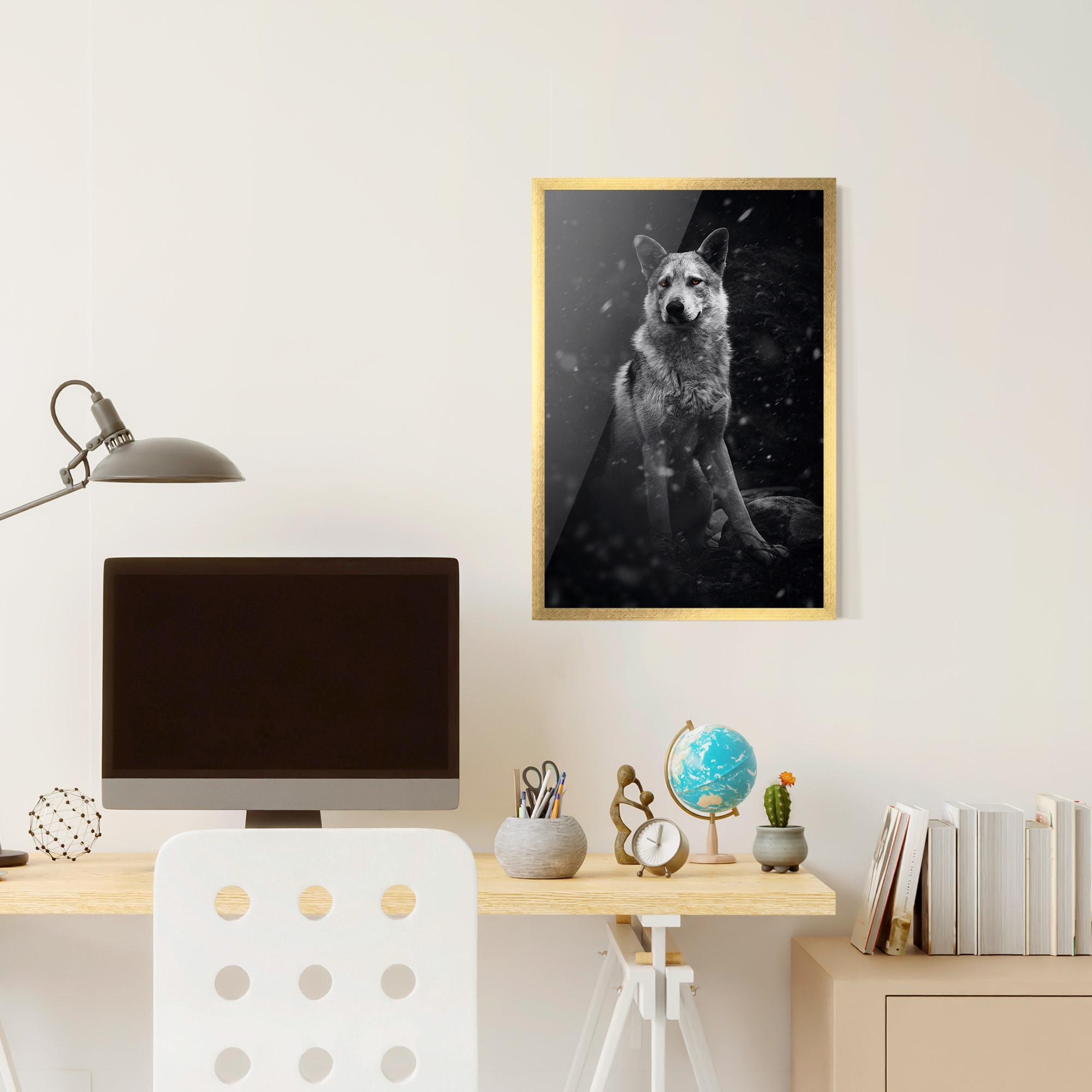 Keretezett Poszter Sitting Wolf mockup 6