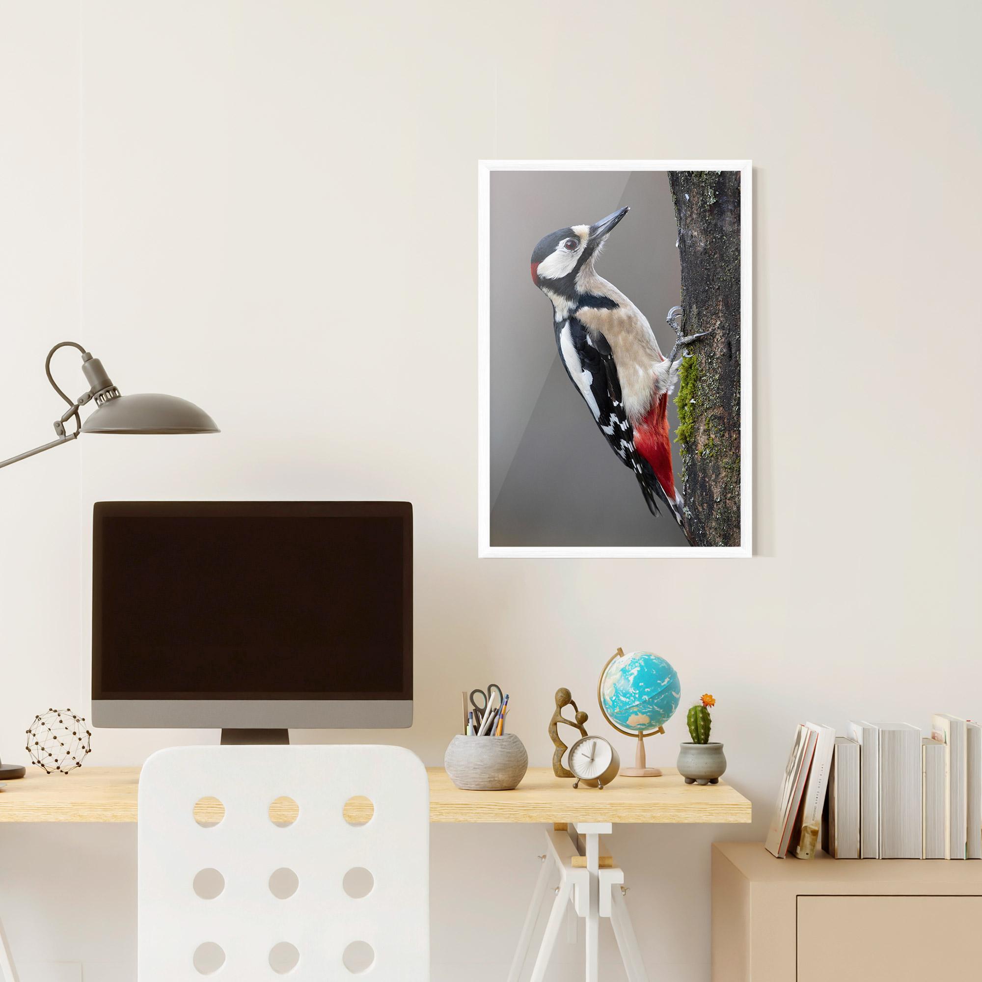 Keretezett Poszter Woodpecker mockup 6