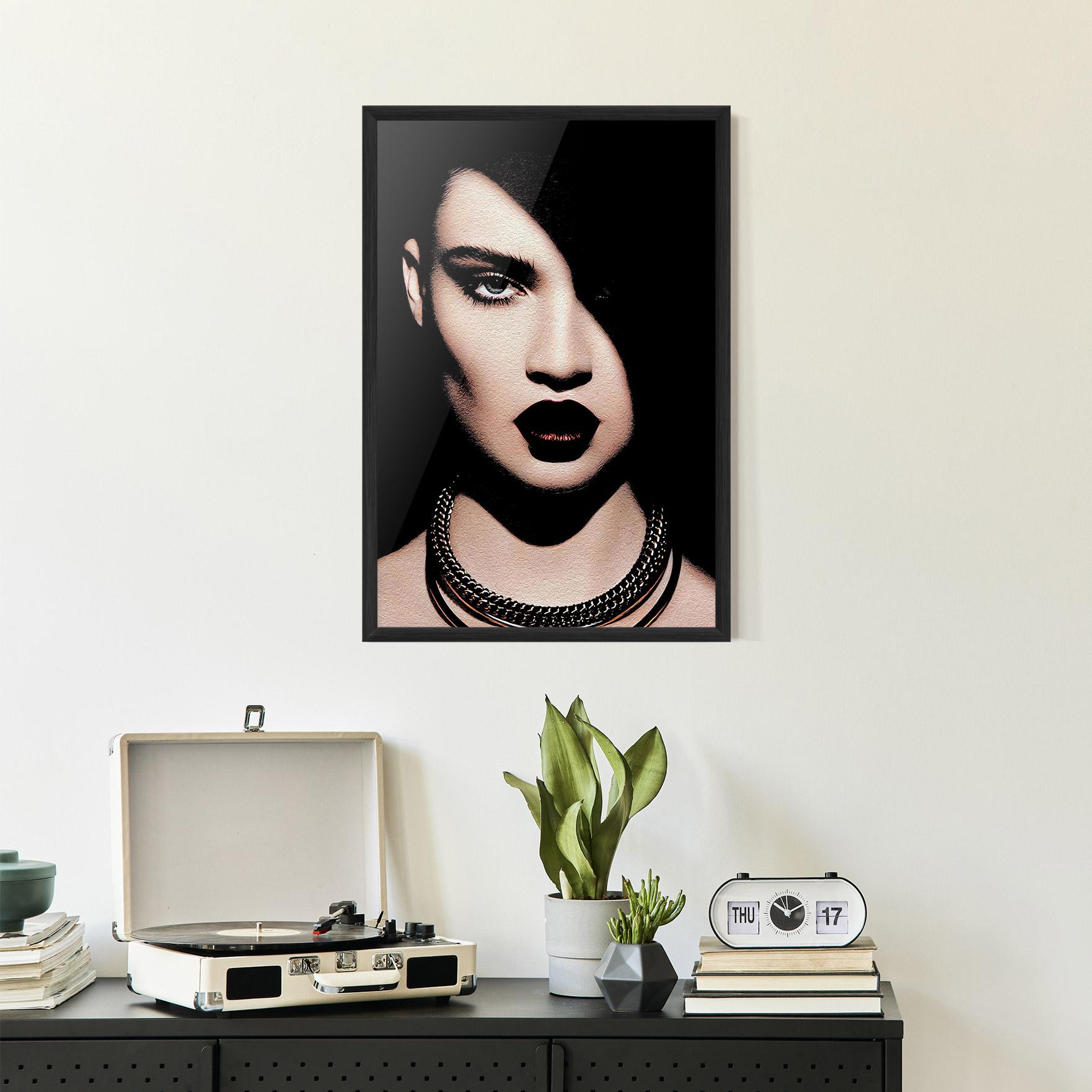 Keretezett Poszter Gold Necklace mockup 2