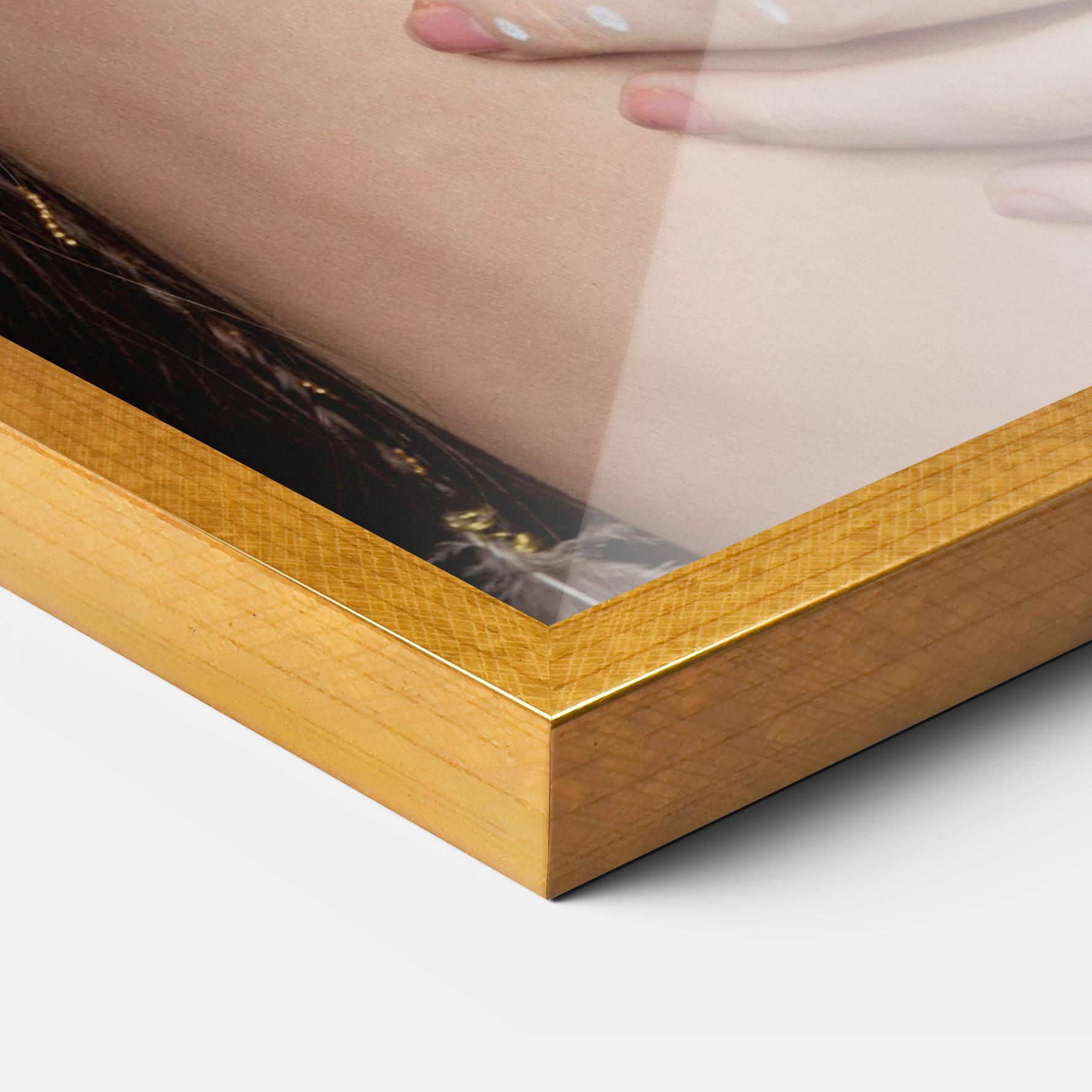 Keretezett Poszter Gold Triangle Earring mockup 3