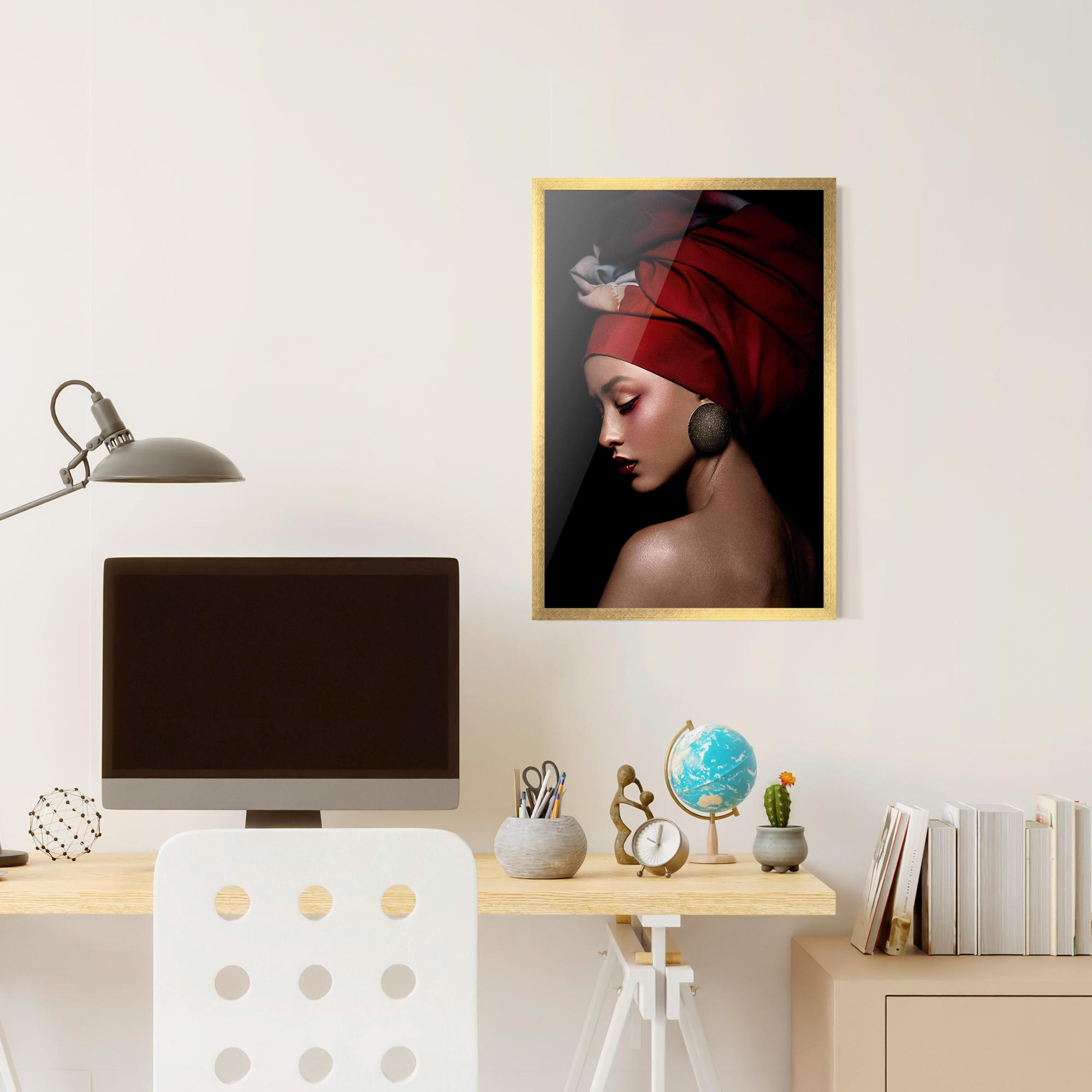 Keretezett Poszter Big Circle Earring mockup 6