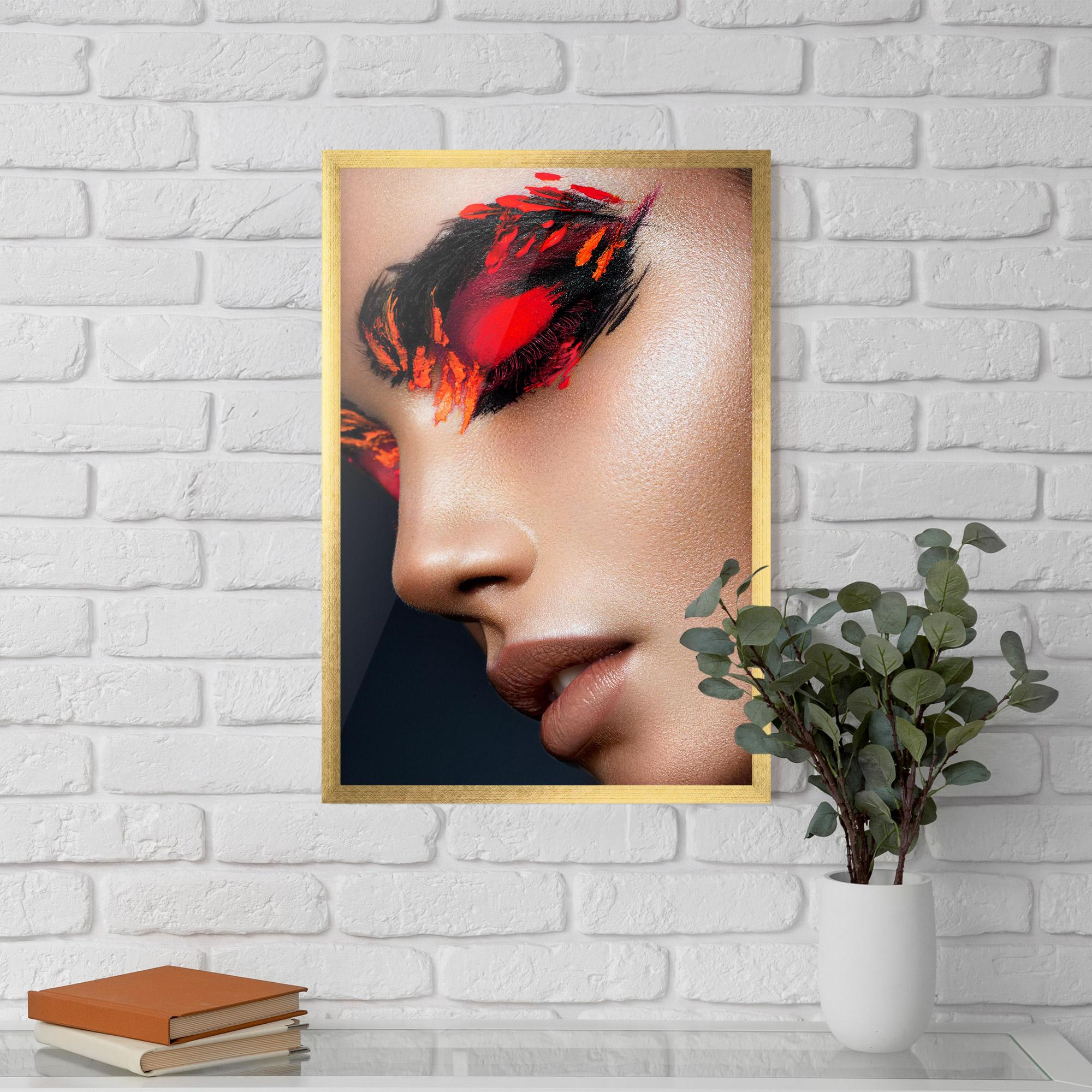 Keretezett Poszter Fire Make Up mockup 5