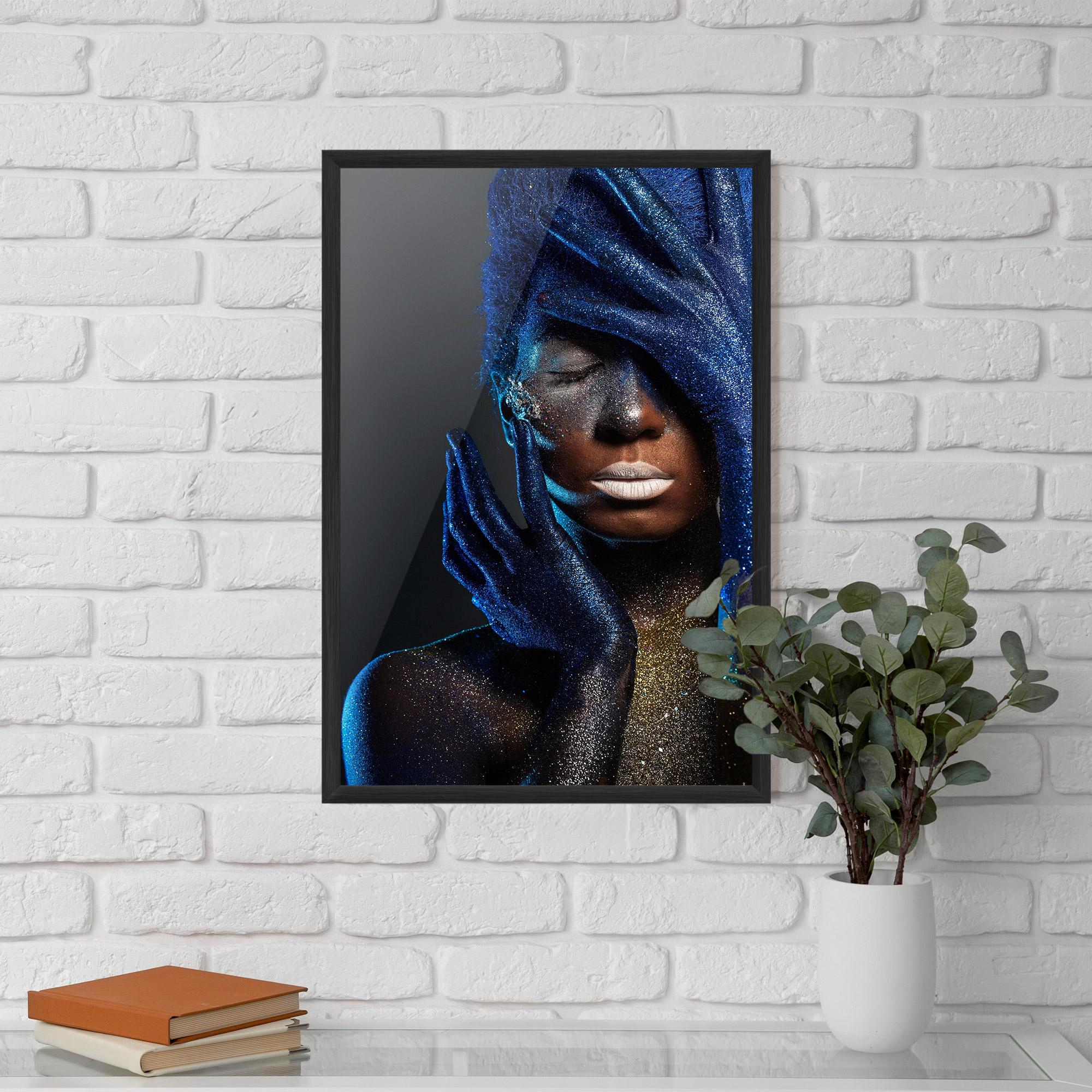 Keretezett Poszter Blue Hair Hands mockup 5