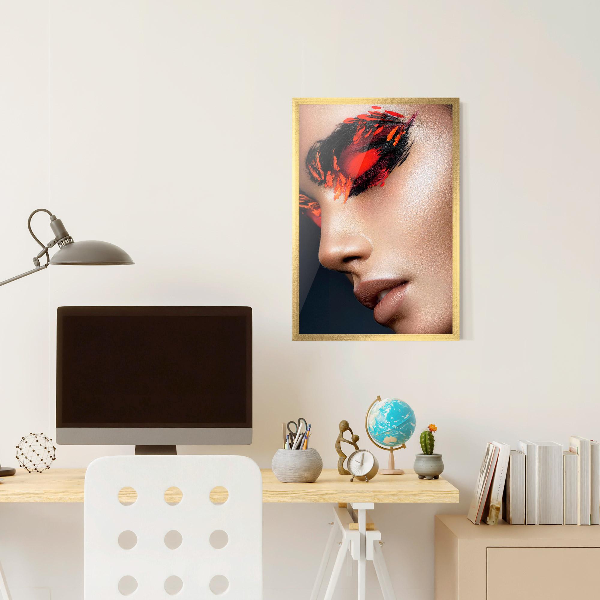 Keretezett Poszter Fire Make Up mockup 6