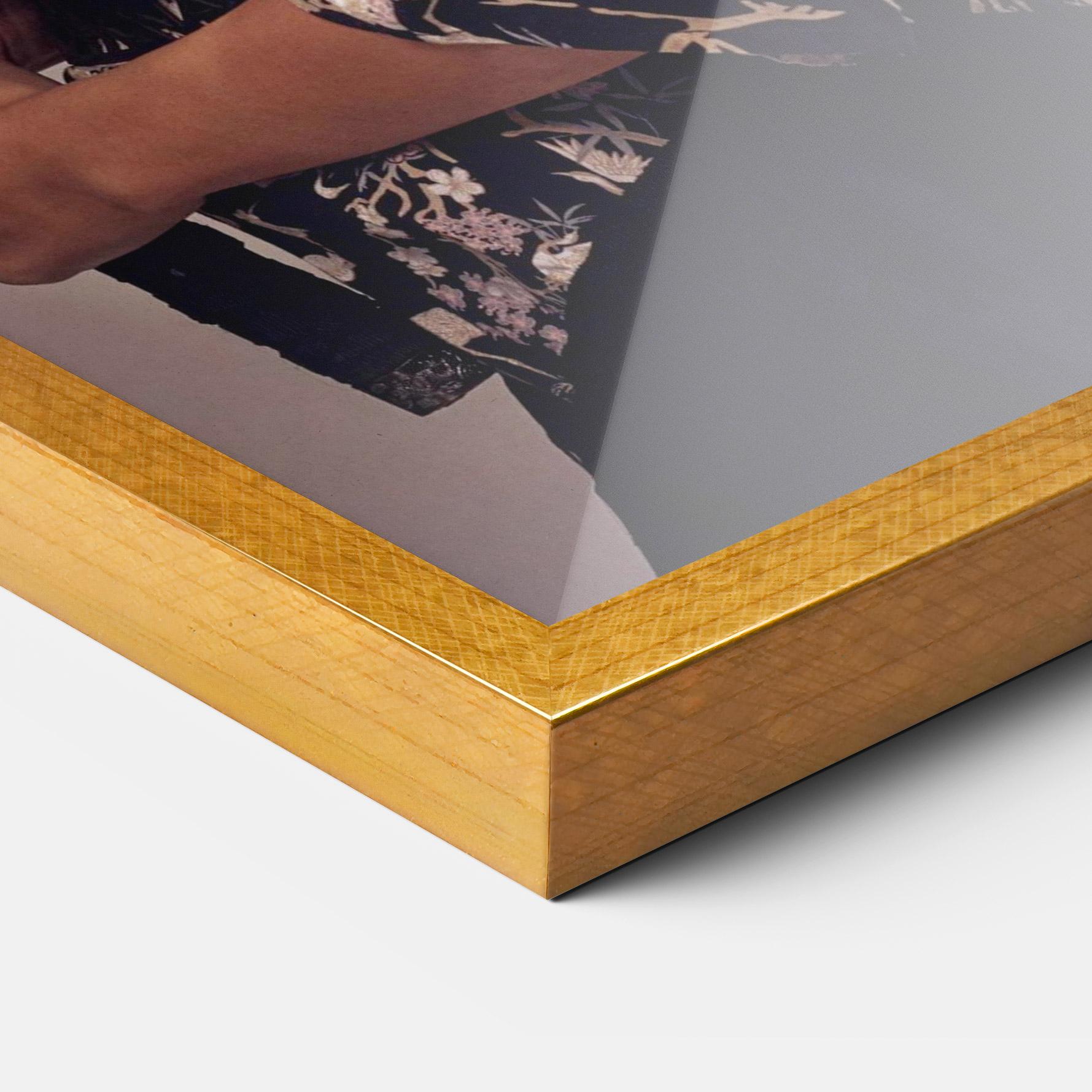 Keretezett Poszter Warrior Mirrored Woman mockup 3