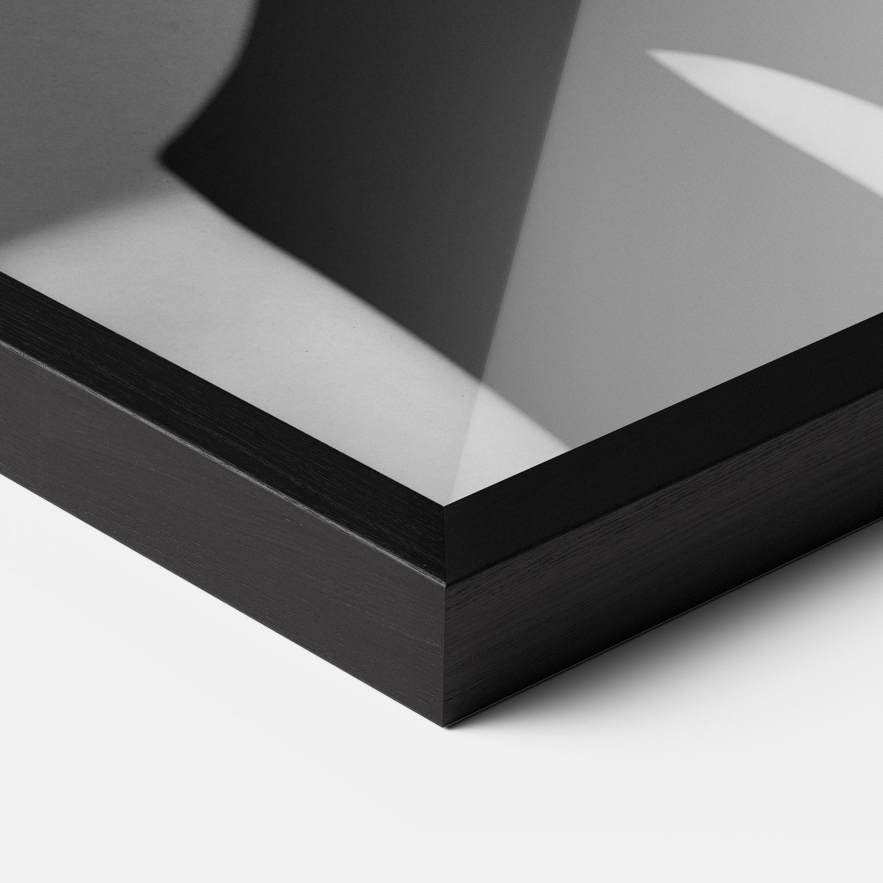 Keretezett Poszter Black Lines On Face mockup 3