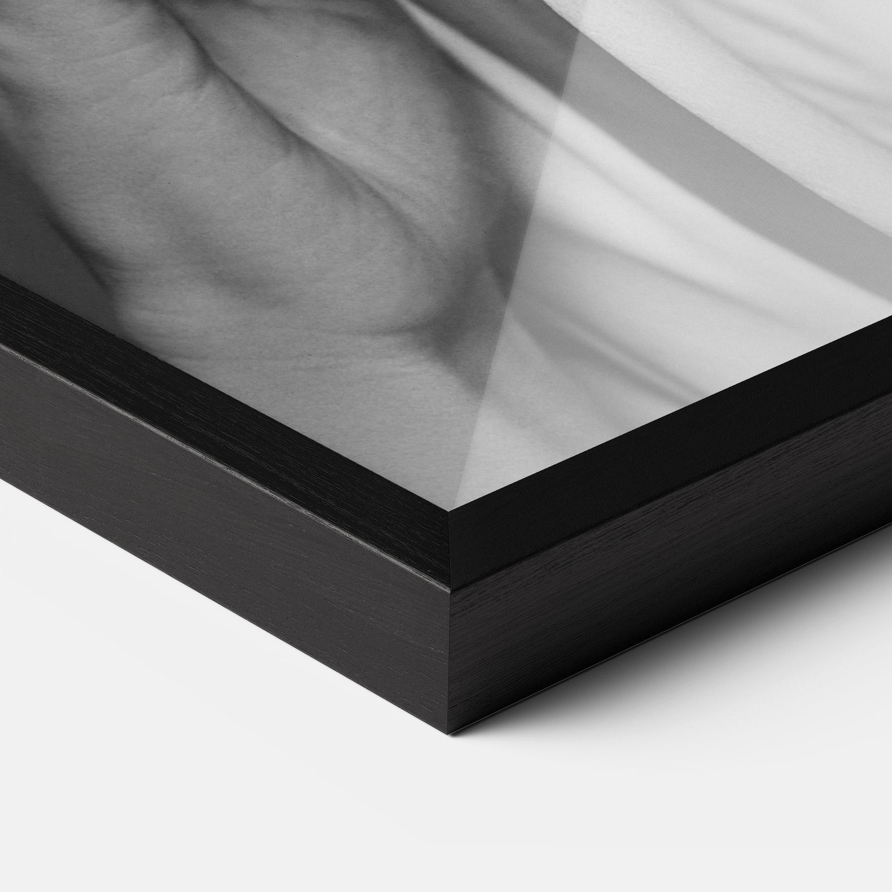 Keretezett Poszter Red Lips White Jacket mockup 3