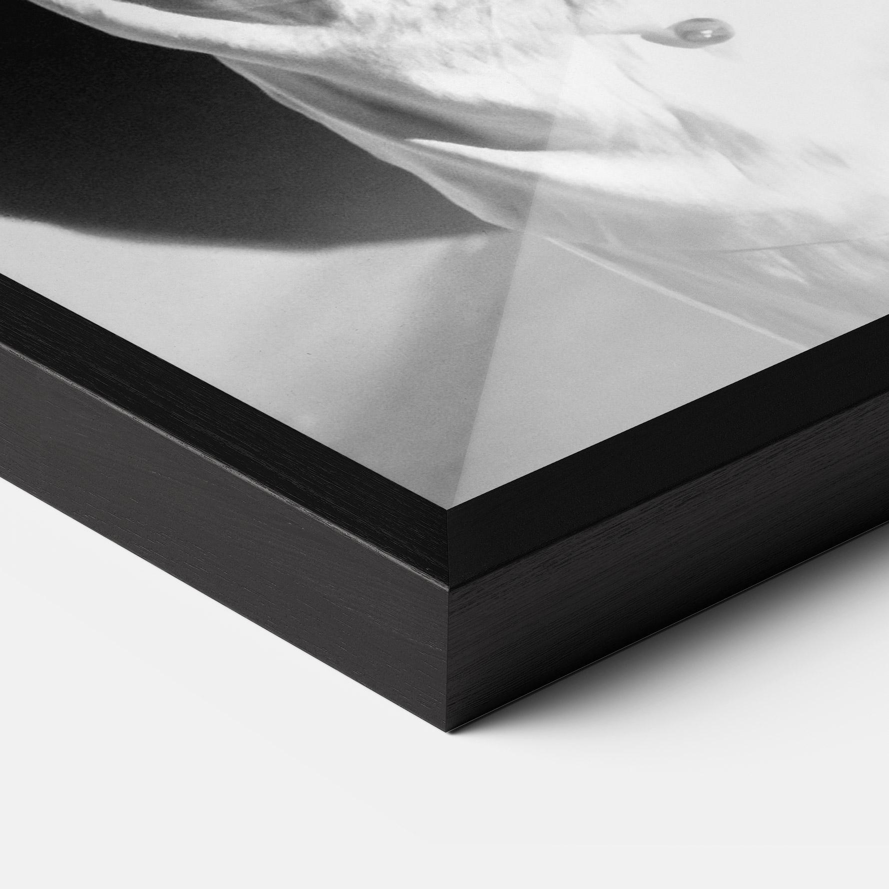 Keretezett Poszter Woman Black Wall mockup 3