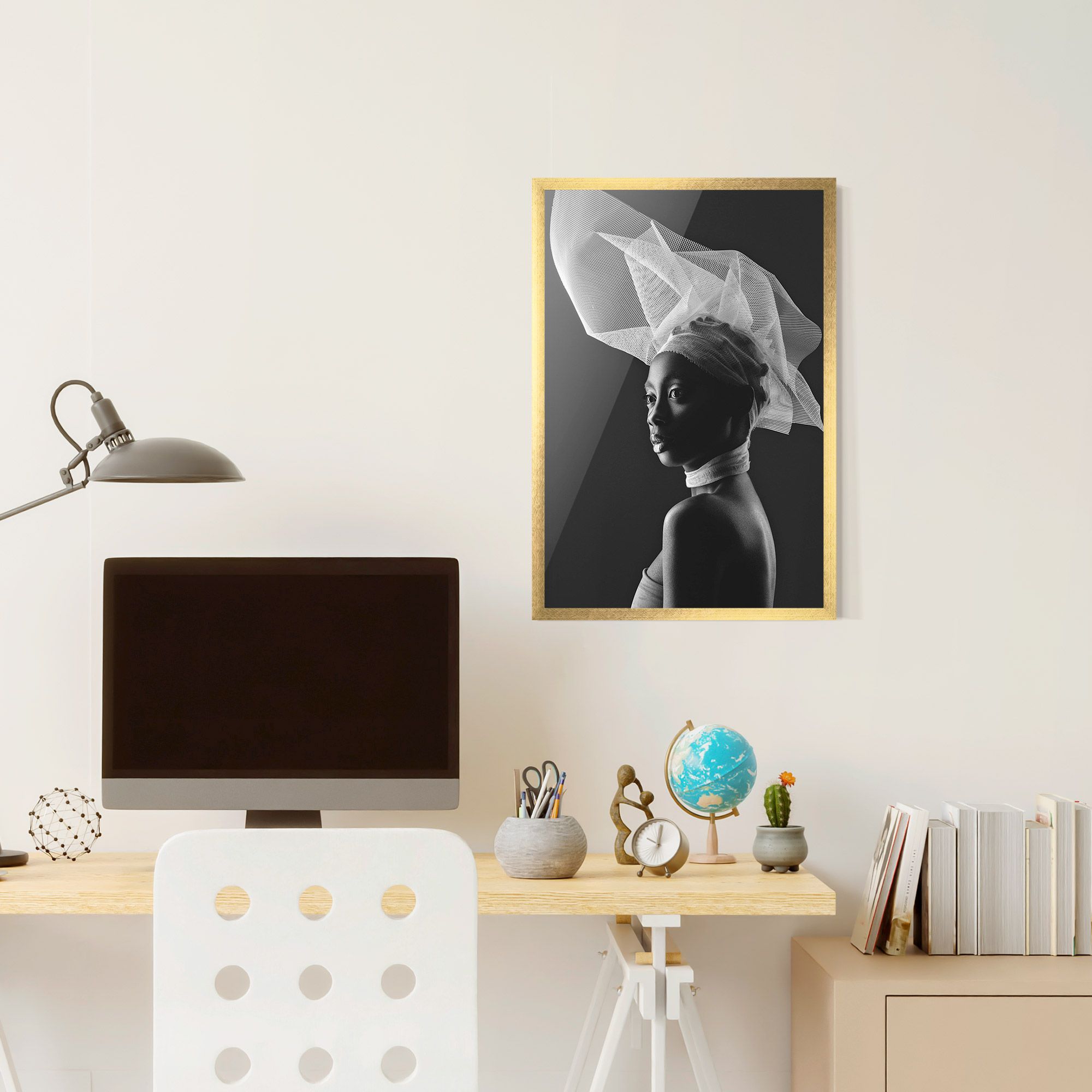 Veil Hat Woman mockup 6