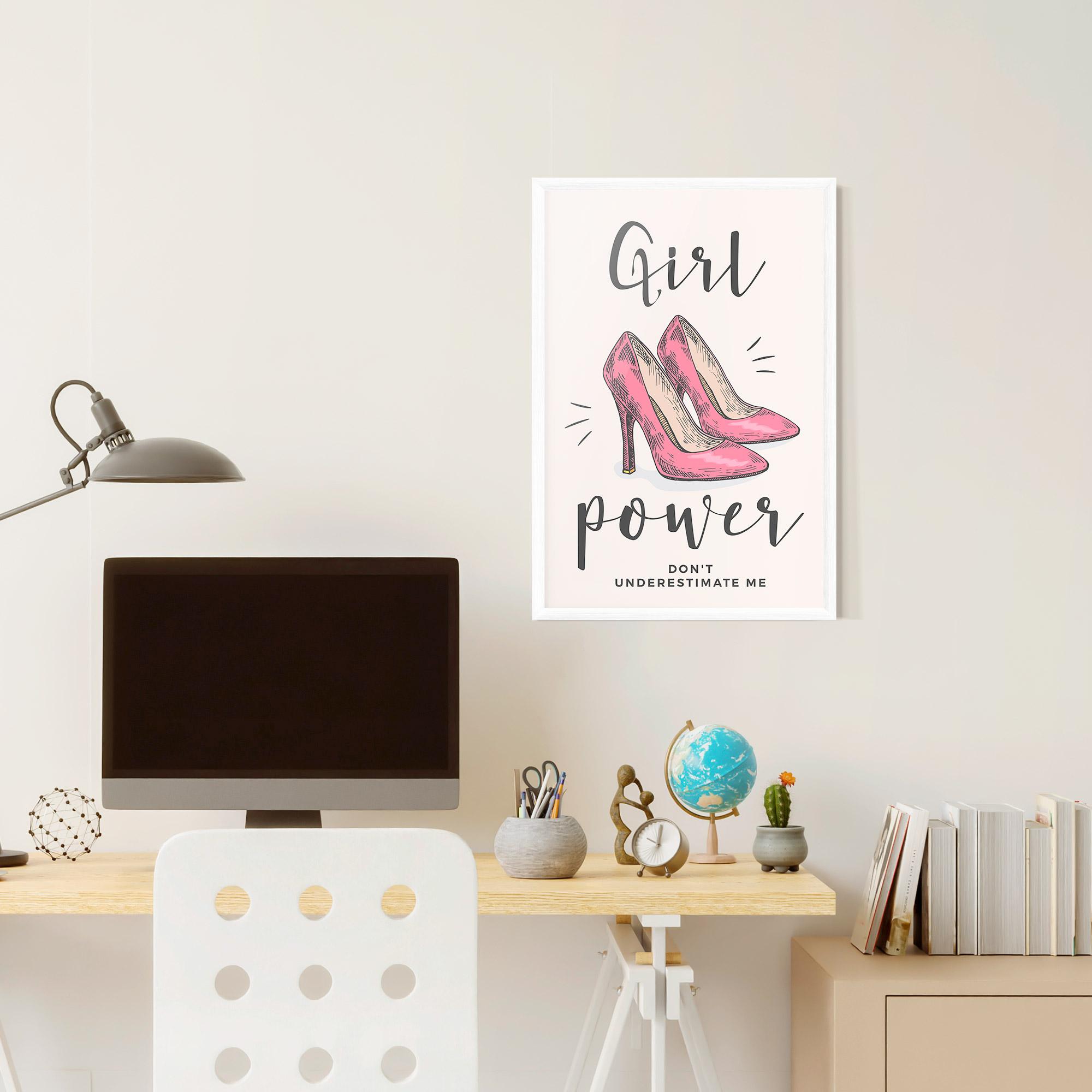 Keretezett Poszter Girl Power mockup 6