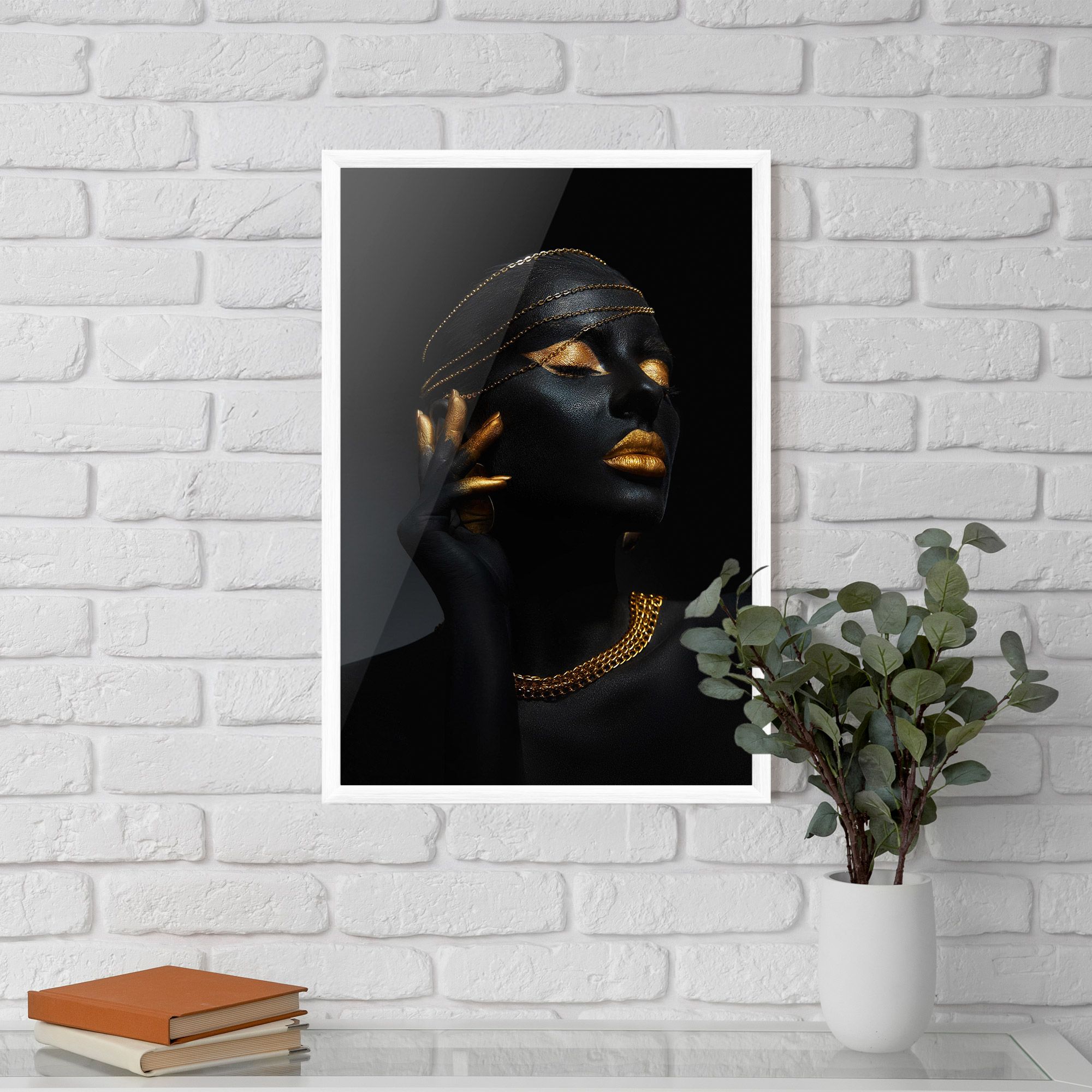 Gold Makeup Eyelids mockup 5