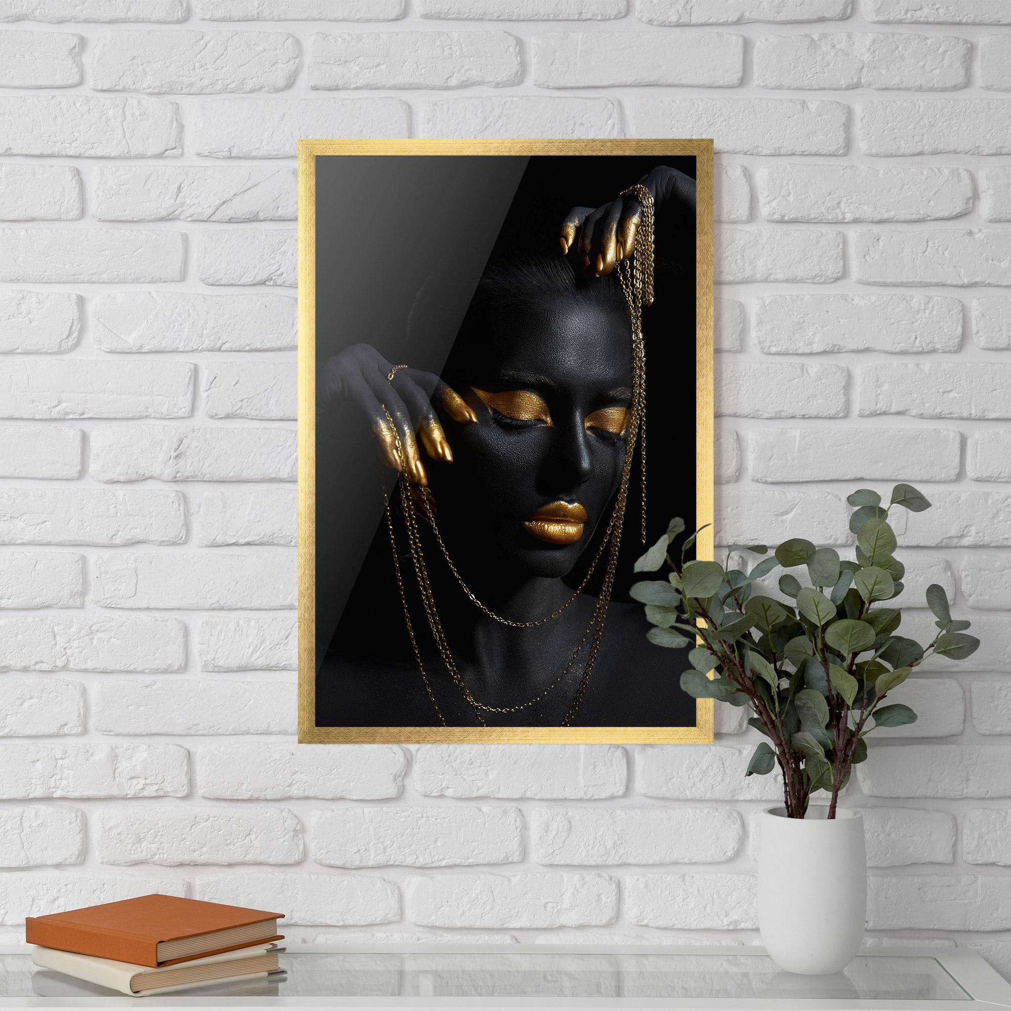 Keretezett Poszter Gold Black Skin mockup 5
