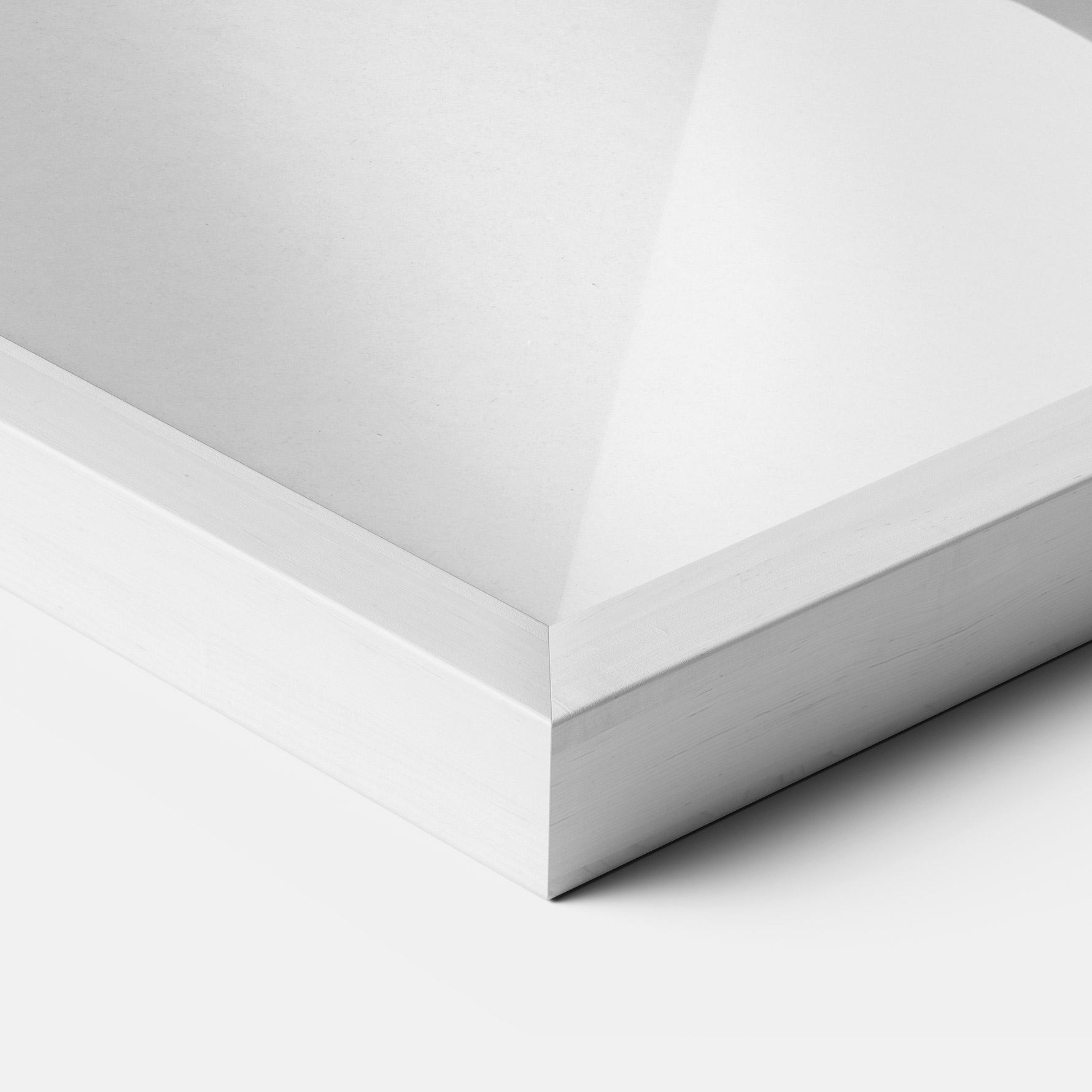 Keretezett Poszter Woman Mountains View mockup 3