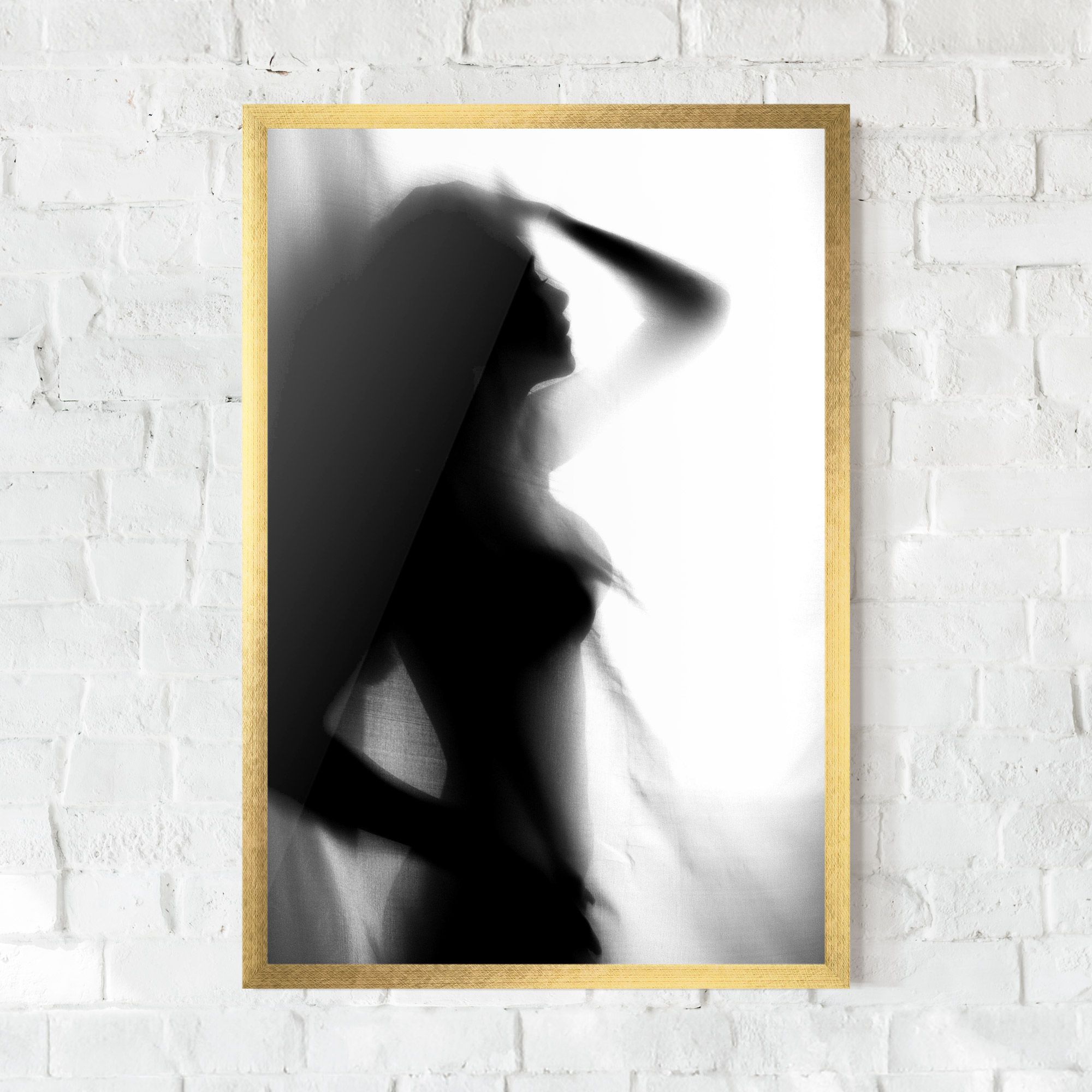 Blurred Girl mockup 0
