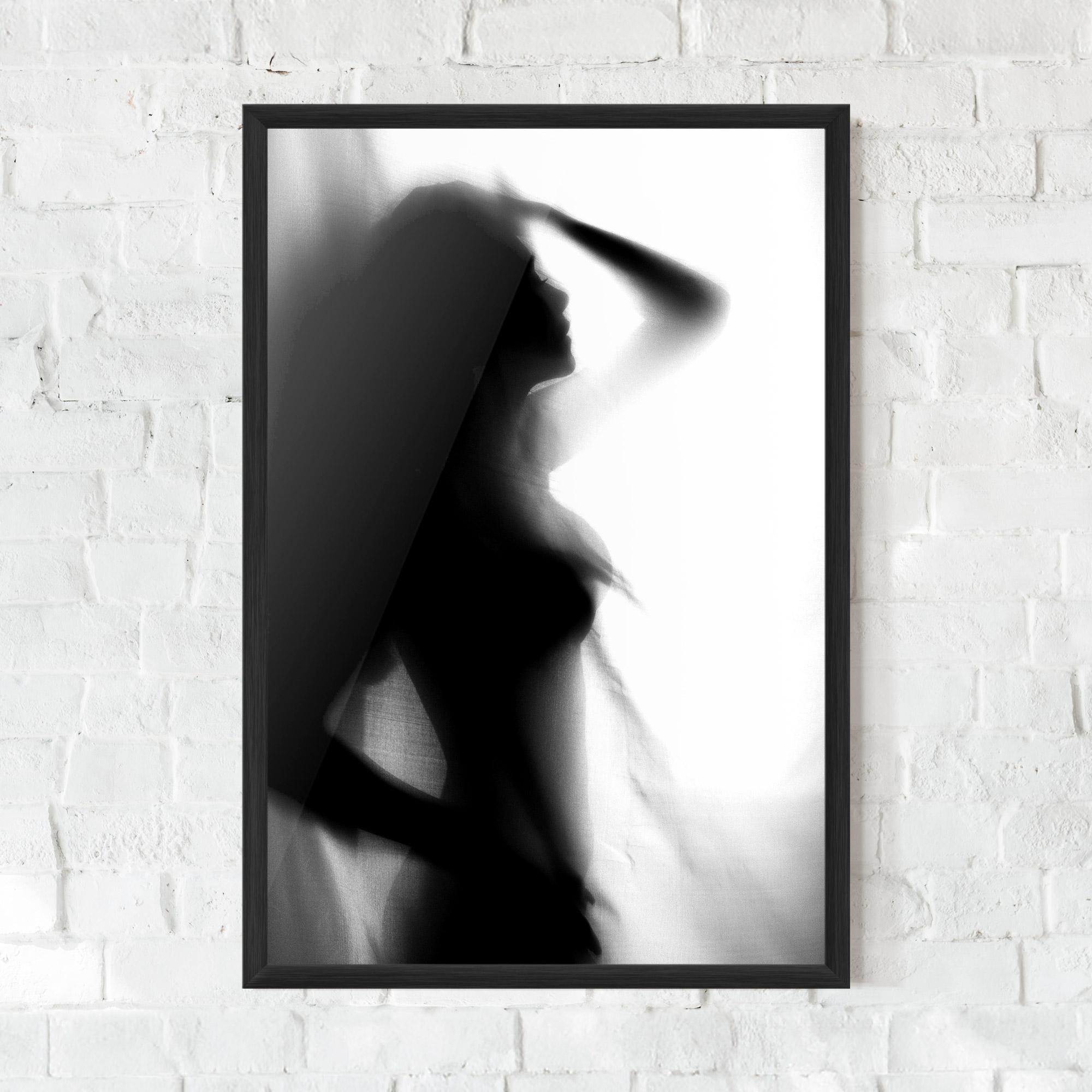 Keretezett Poszter Blurred Girl mockup 0
