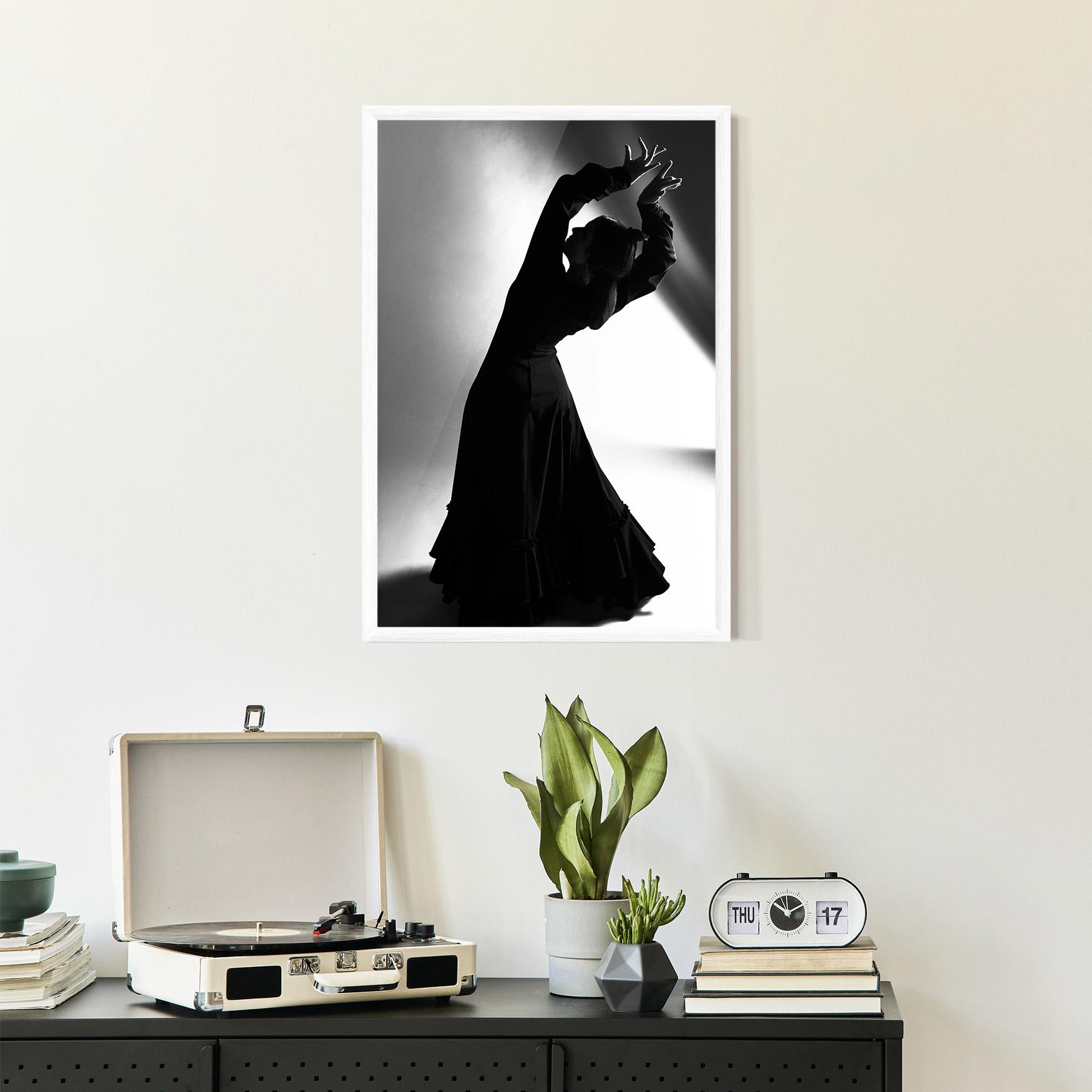 Keretezett Poszter Full Shot Dancer mockup 2