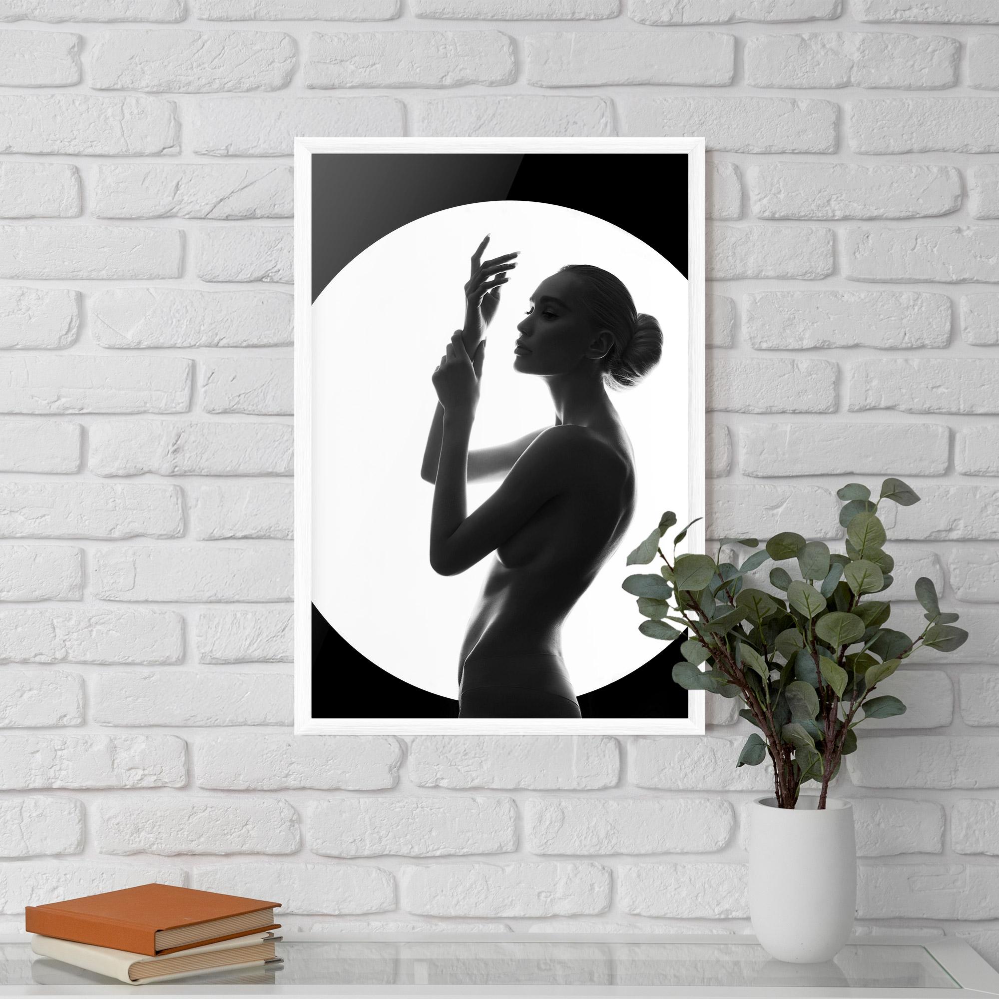 Keretezett Poszter Body Figure mockup 5