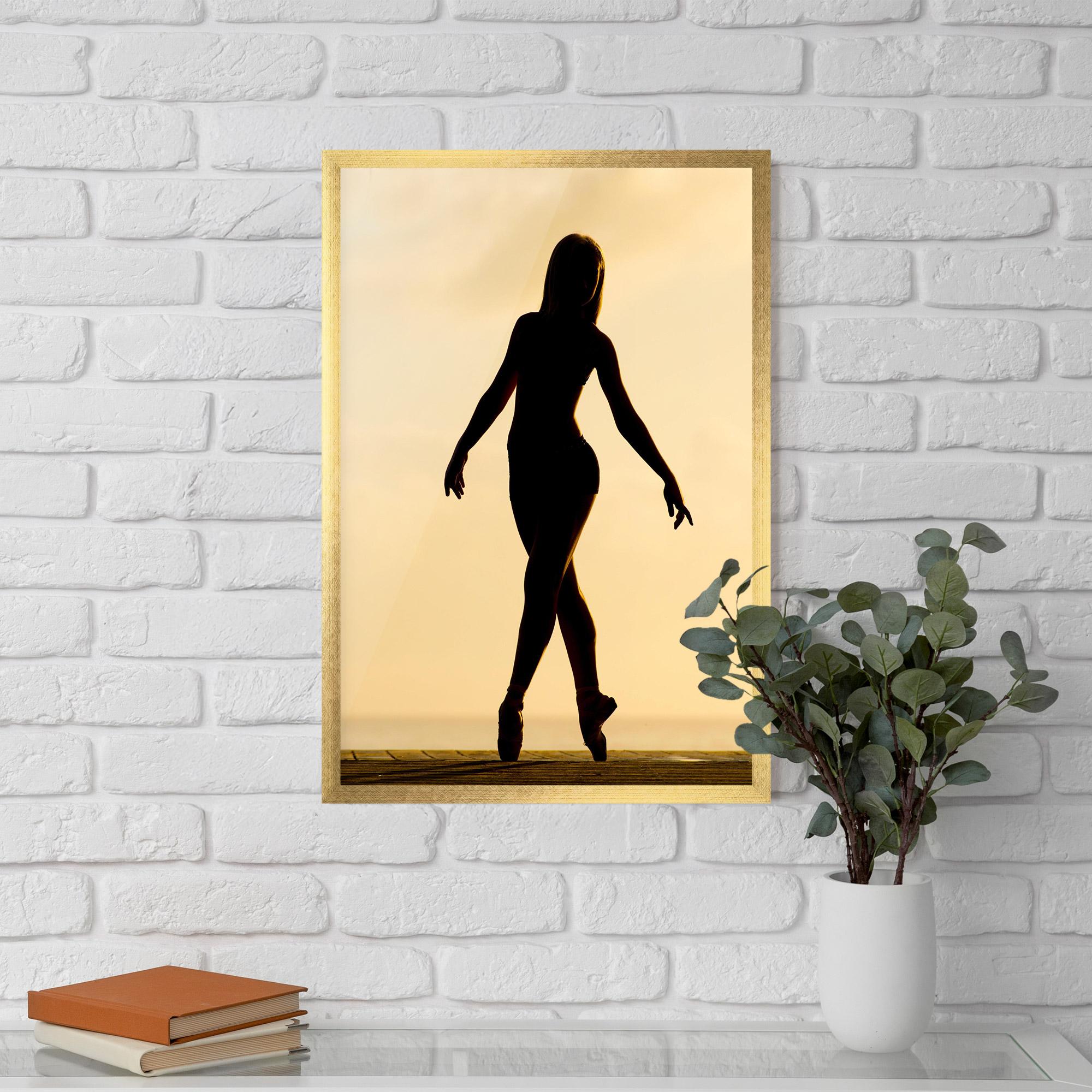 Keretezett Poszter Ballet On Cream mockup 5