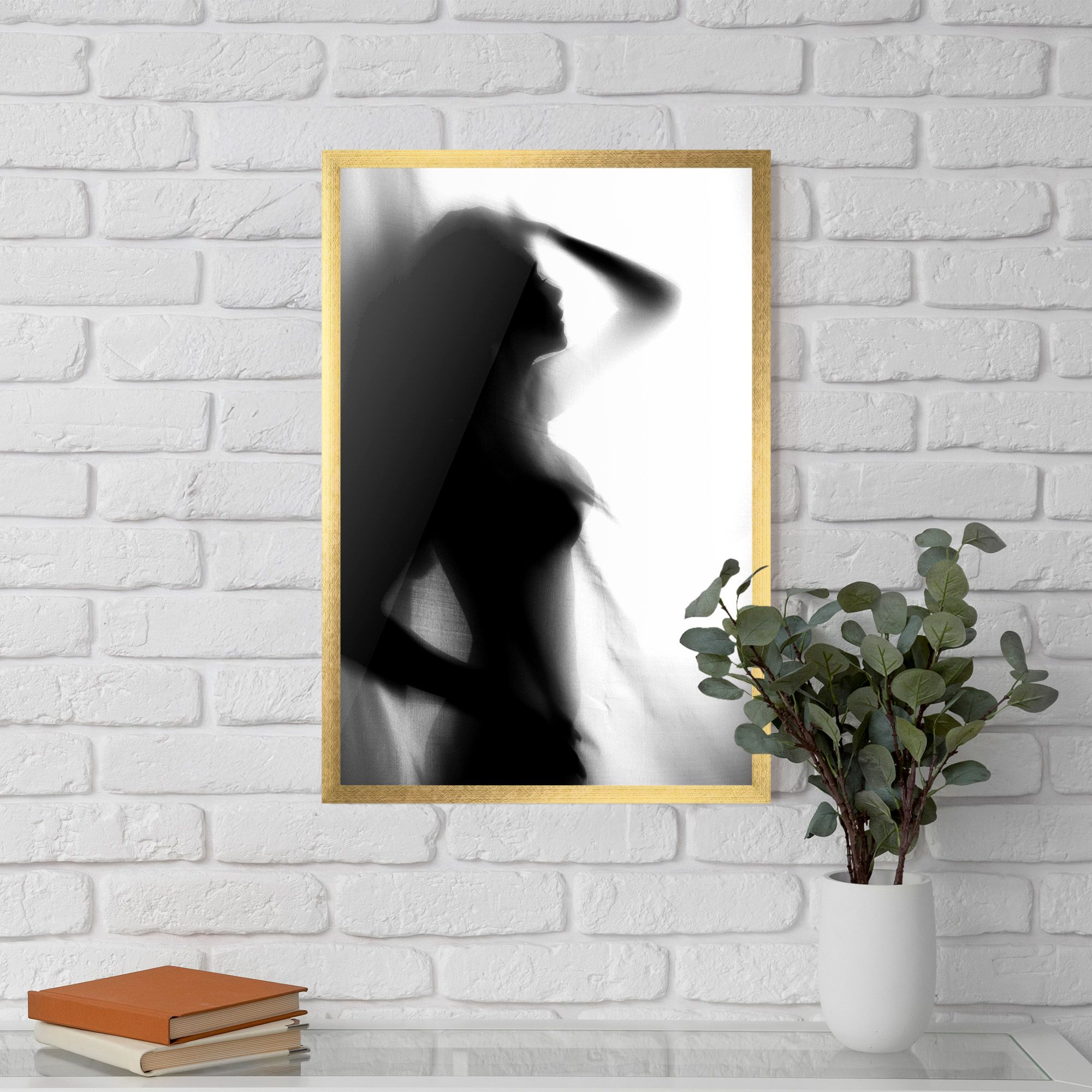 Blurred Girl mockup 5