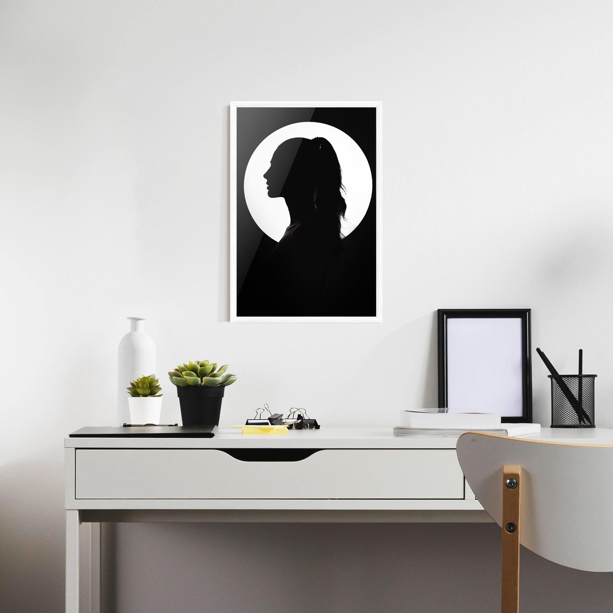 Keretezett Poszter Full Moon Girl mockup 7