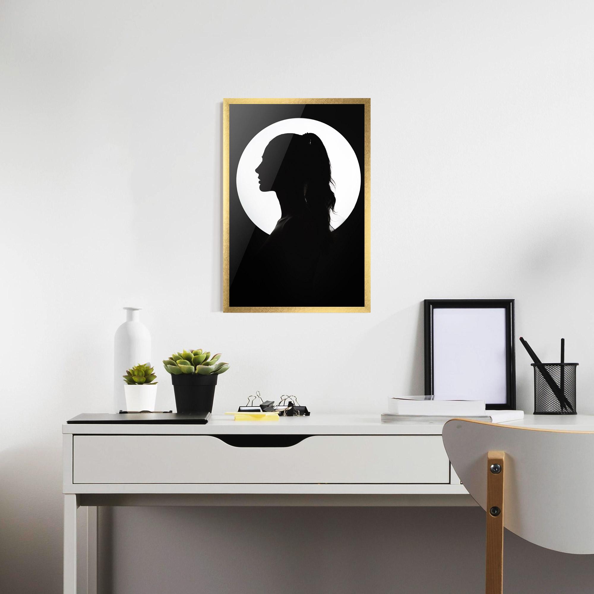 Keretezett Poszter Full Moon Girl mockup 7