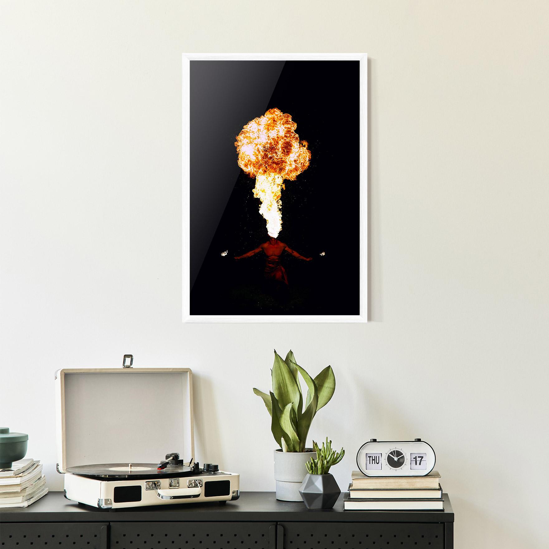 Keretezett Poszter Spitting Fire mockup 2