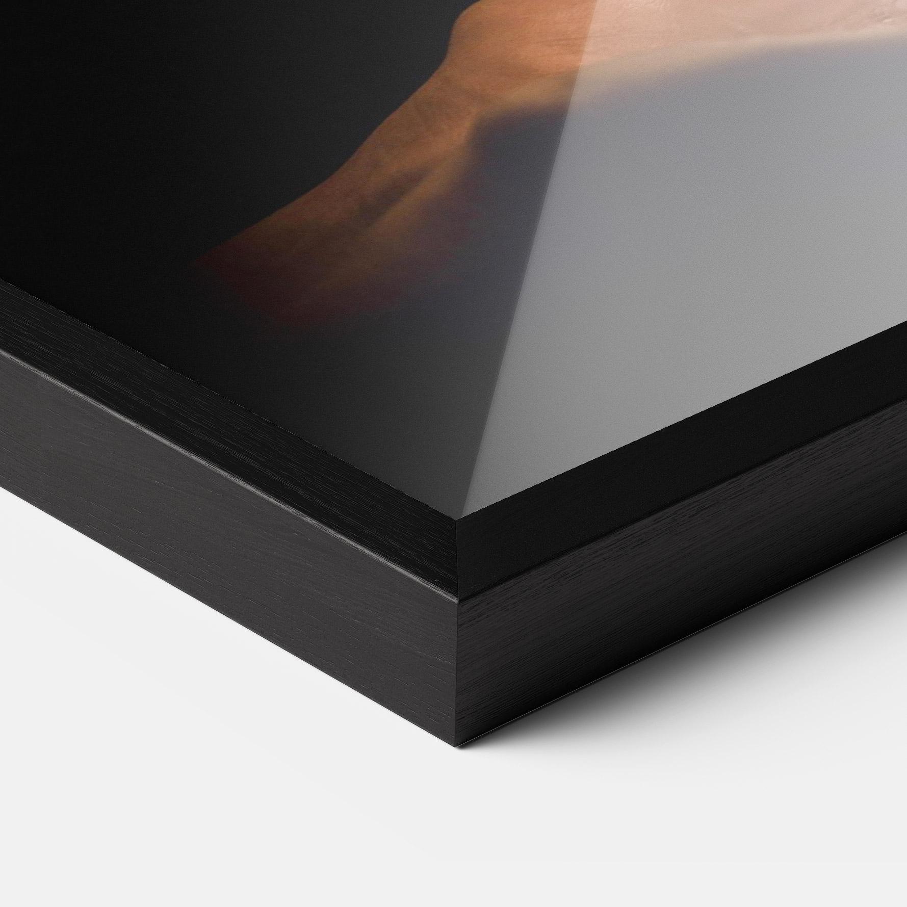 Keretezett Poszter White Orange Fire mockup 3