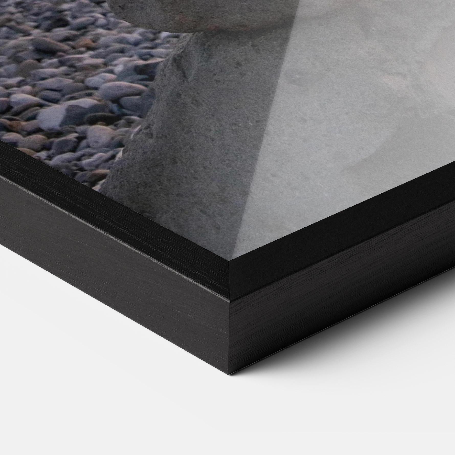 Keretezett Poszter Pebbles Seaside mockup 3