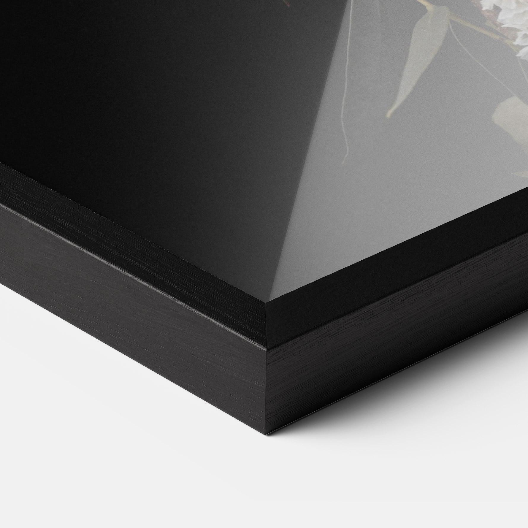 Keretezett Poszter Dark Flower Bouquet mockup 3