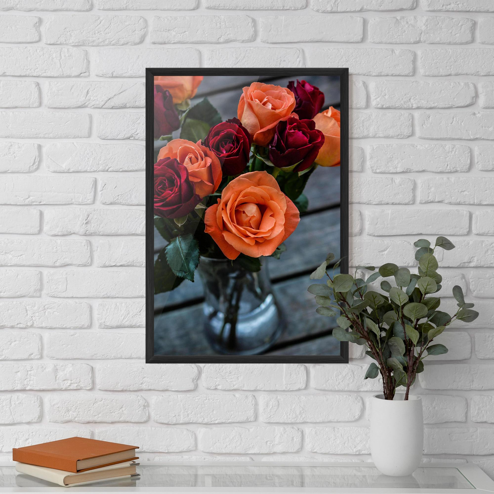 Keretezett Poszter Red Orange Roses Bouquet mockup 5
