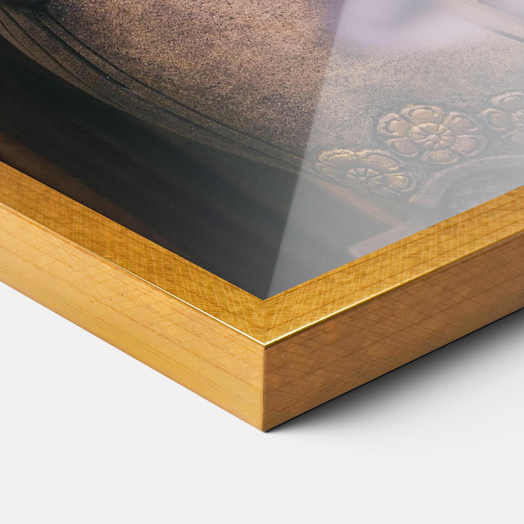 Keretezett Poszter Exotic Statue mockup 3