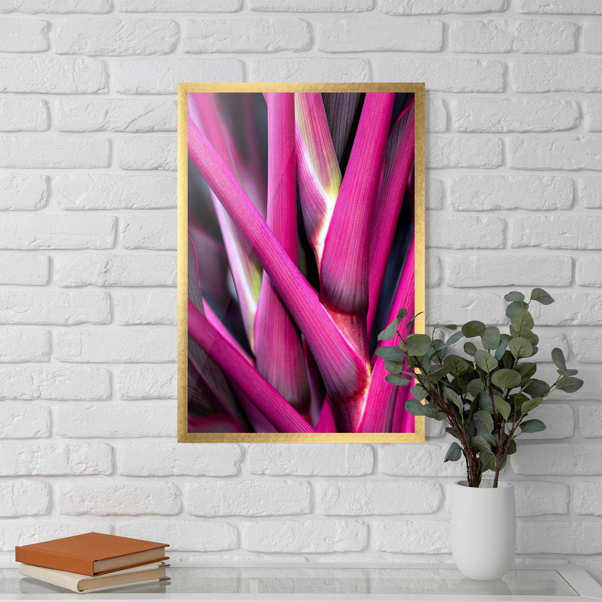 Keretezett Poszter Purple Exotic Plant mockup 5