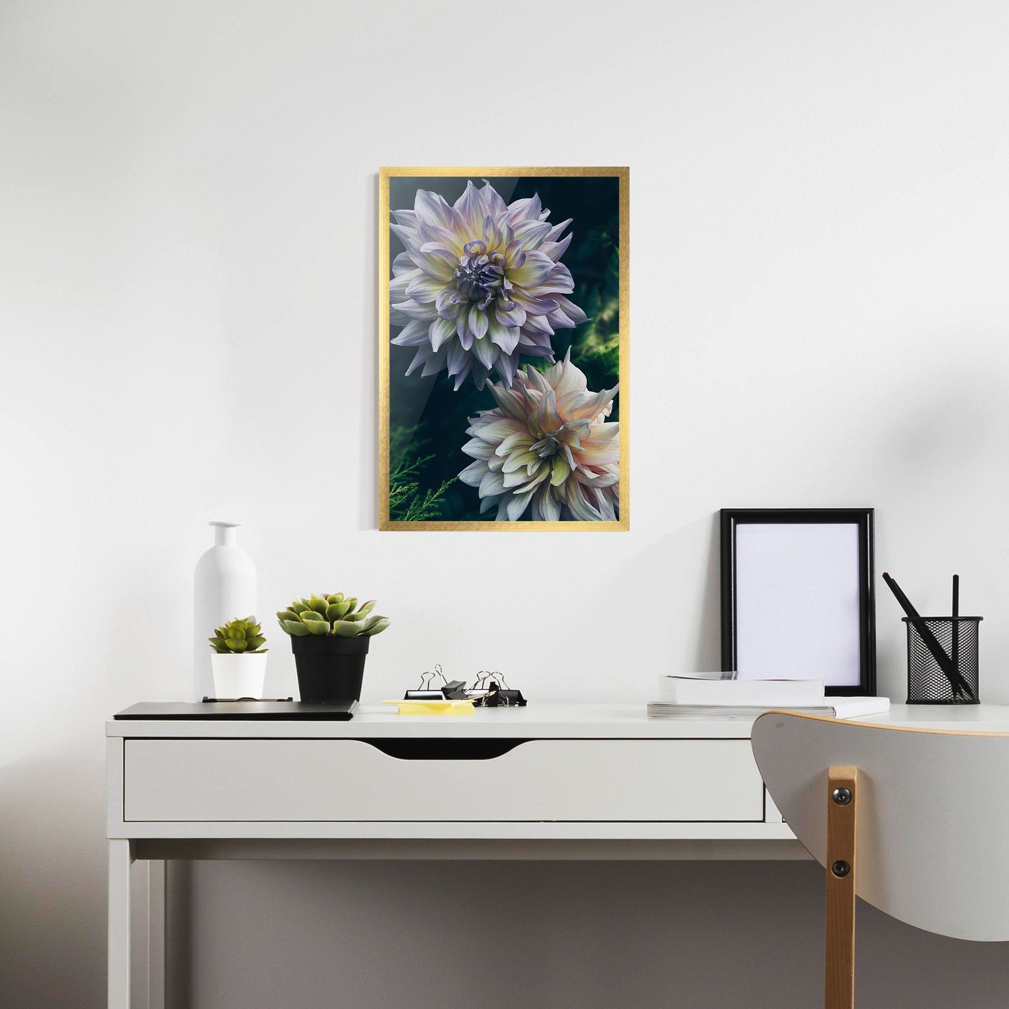 Dahlia Flowers mockup 7