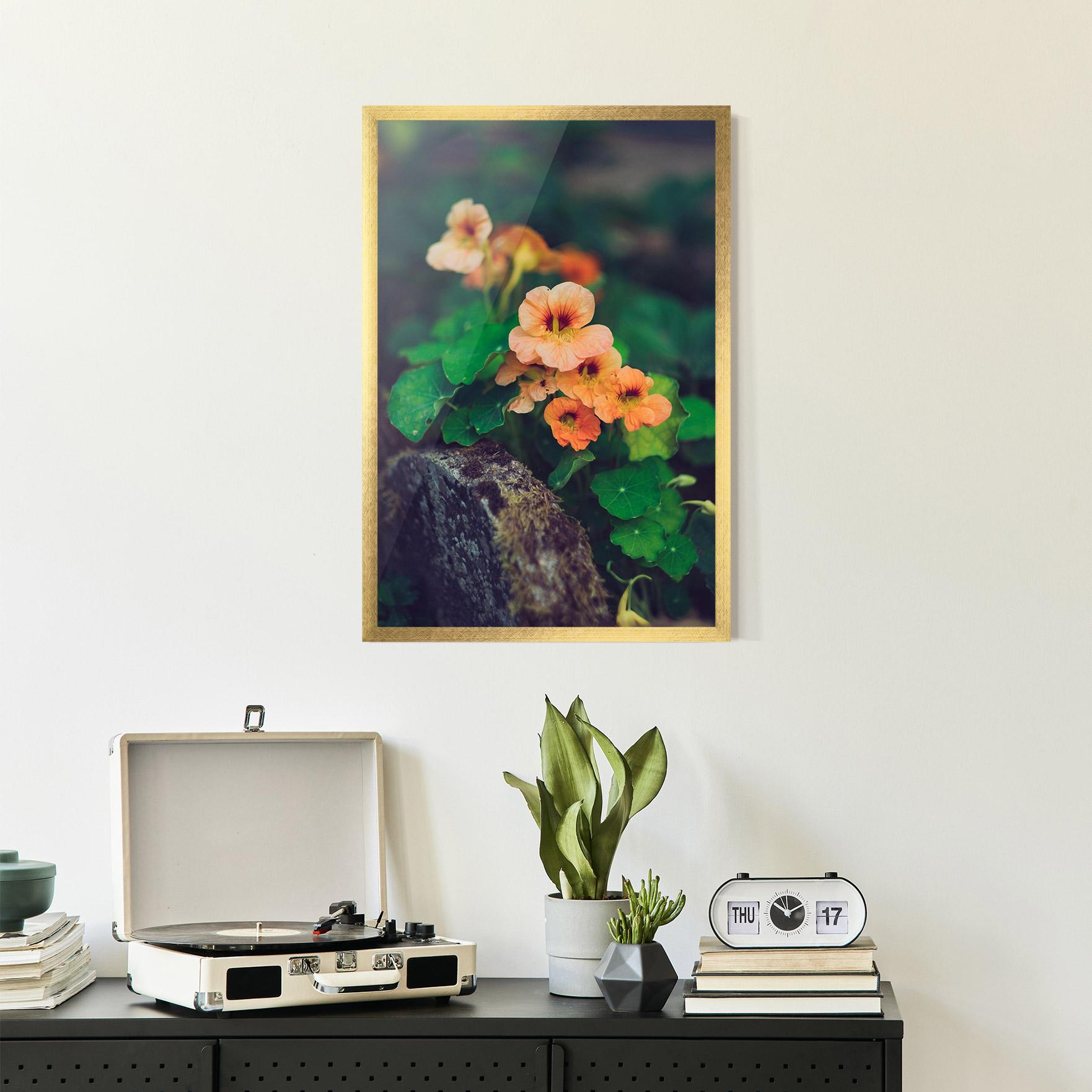 Keretezett Poszter Small Pink Flowers mockup 2