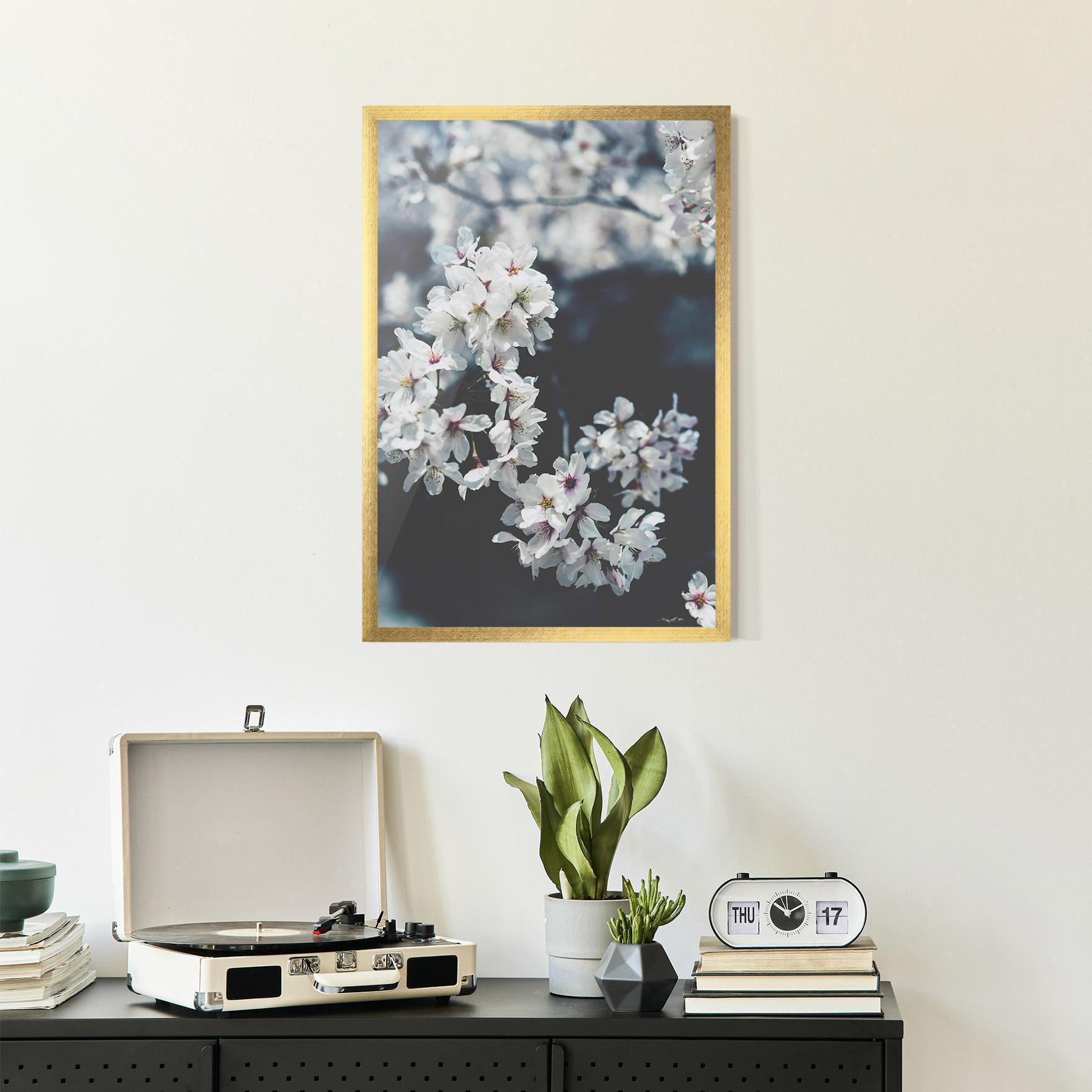 Keretezett Poszter White Tree mockup 2