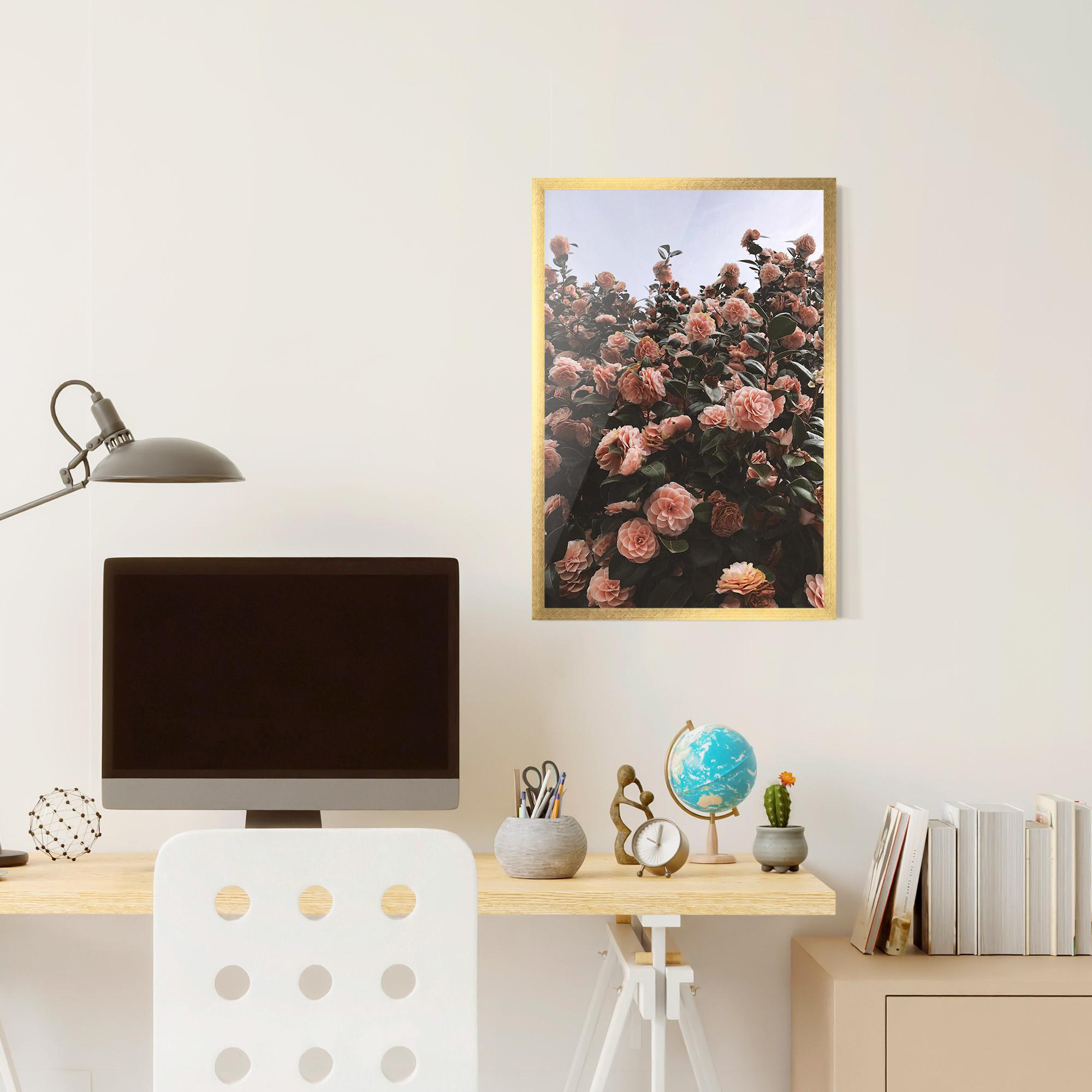 Keretezett Poszter Rose Wild Wall mockup 6