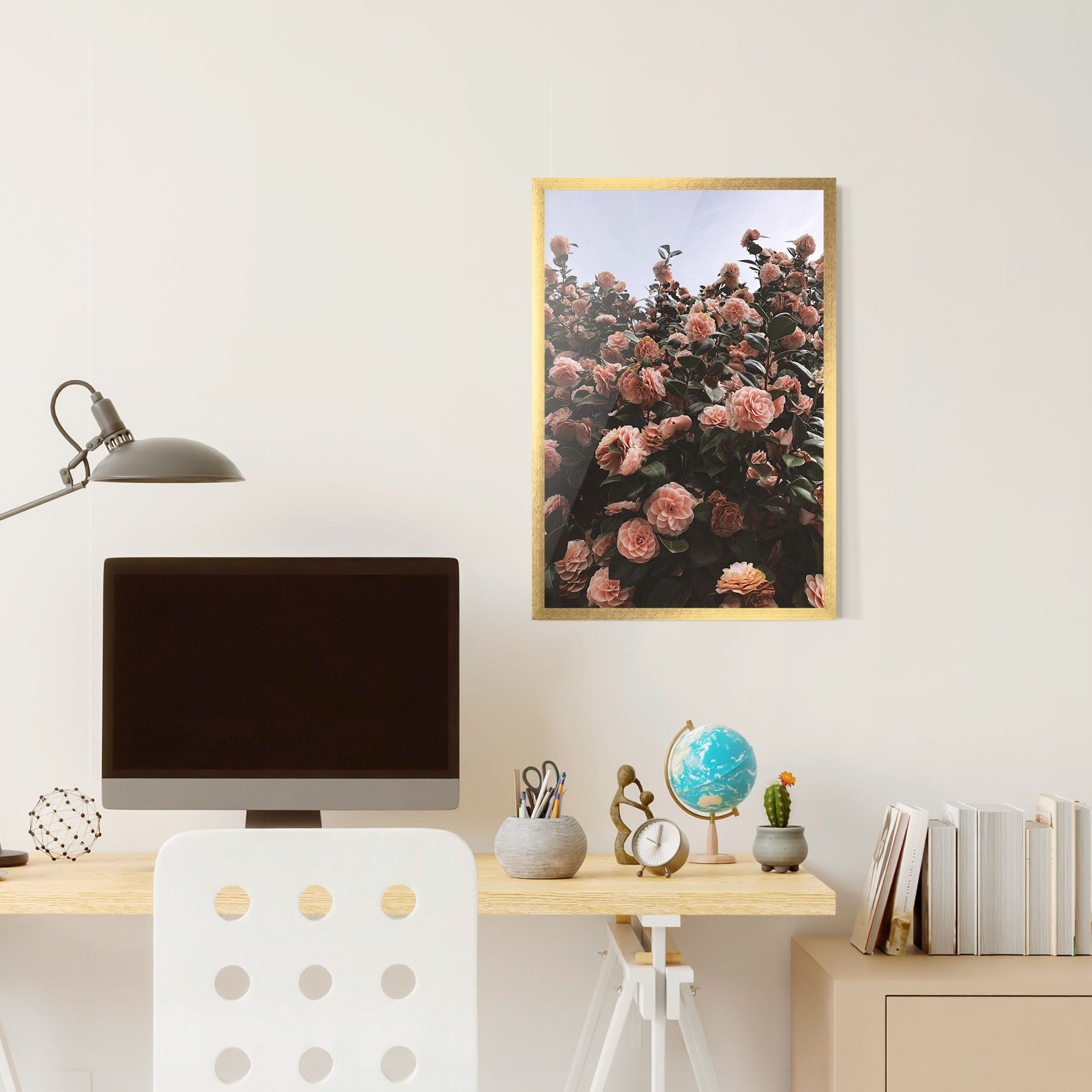 Rose Wild Wall mockup 6