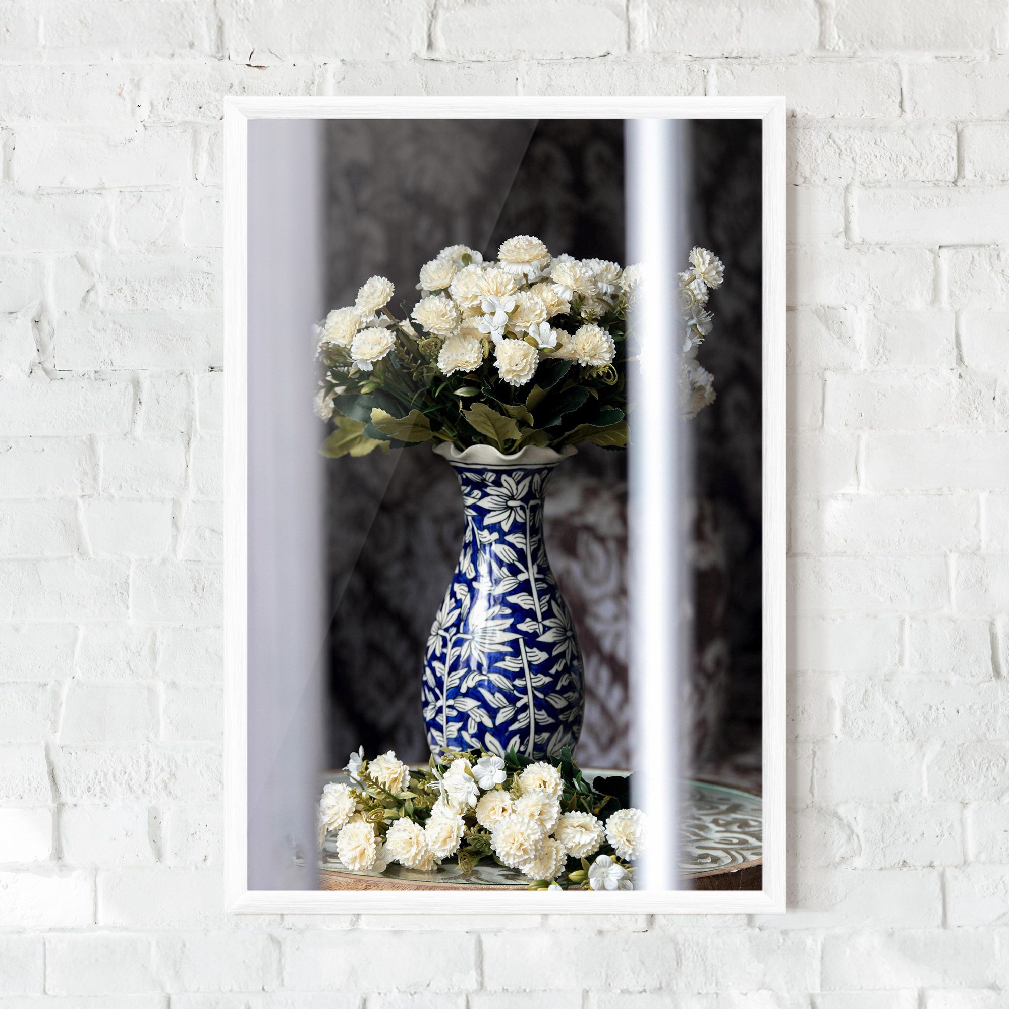 Blue Patern Vase mockup 0