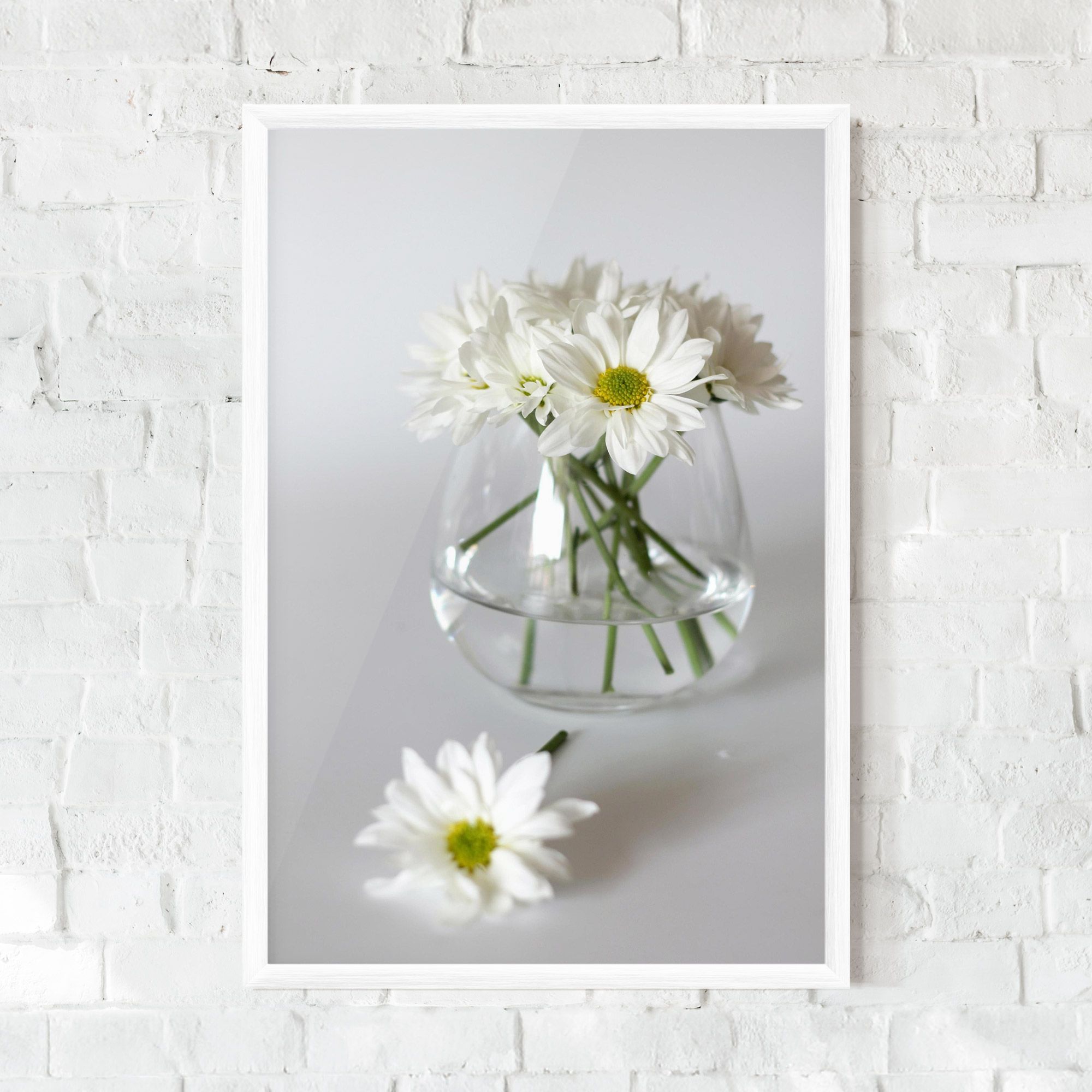 Transparent Vase mockup 0