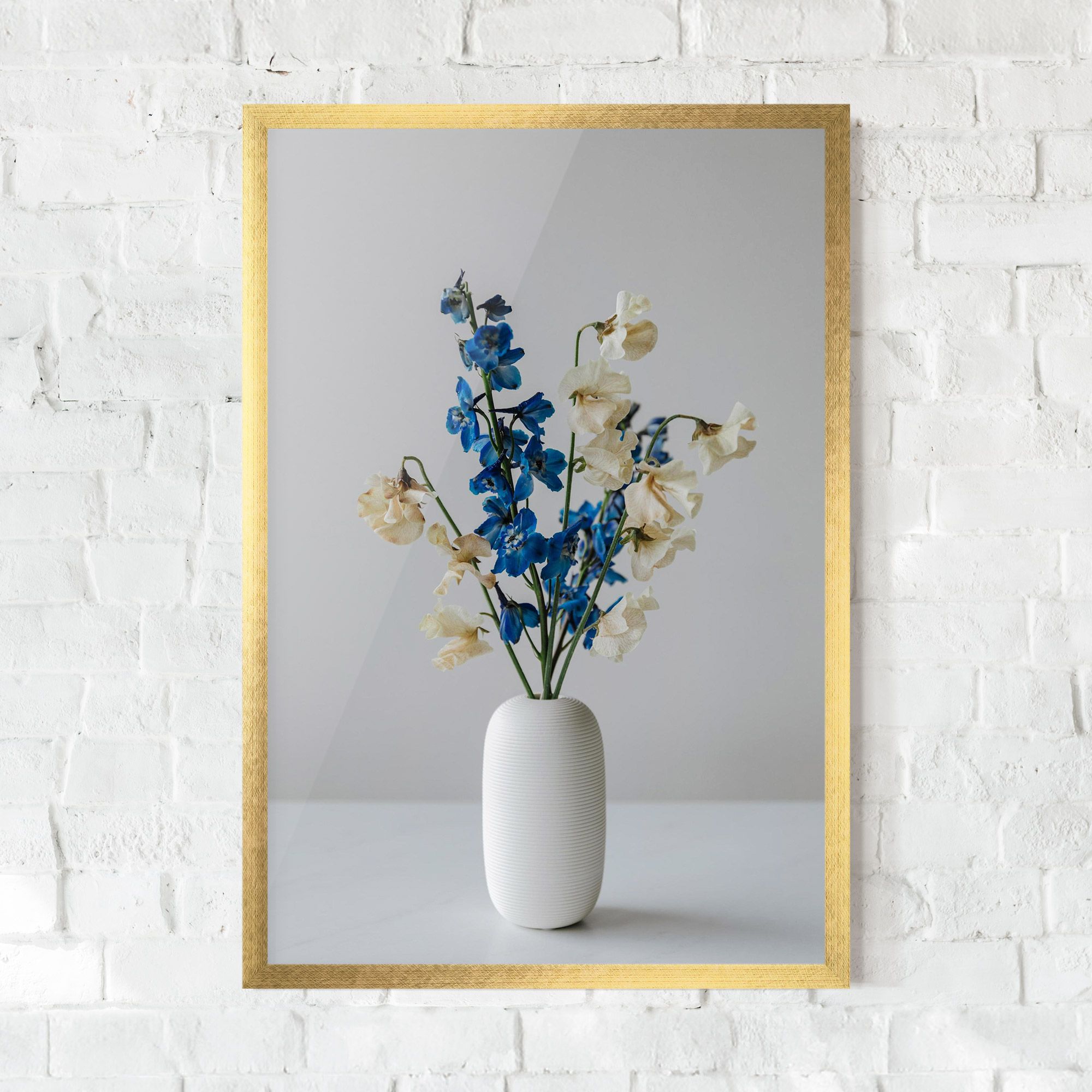 Blue White Vase mockup 0