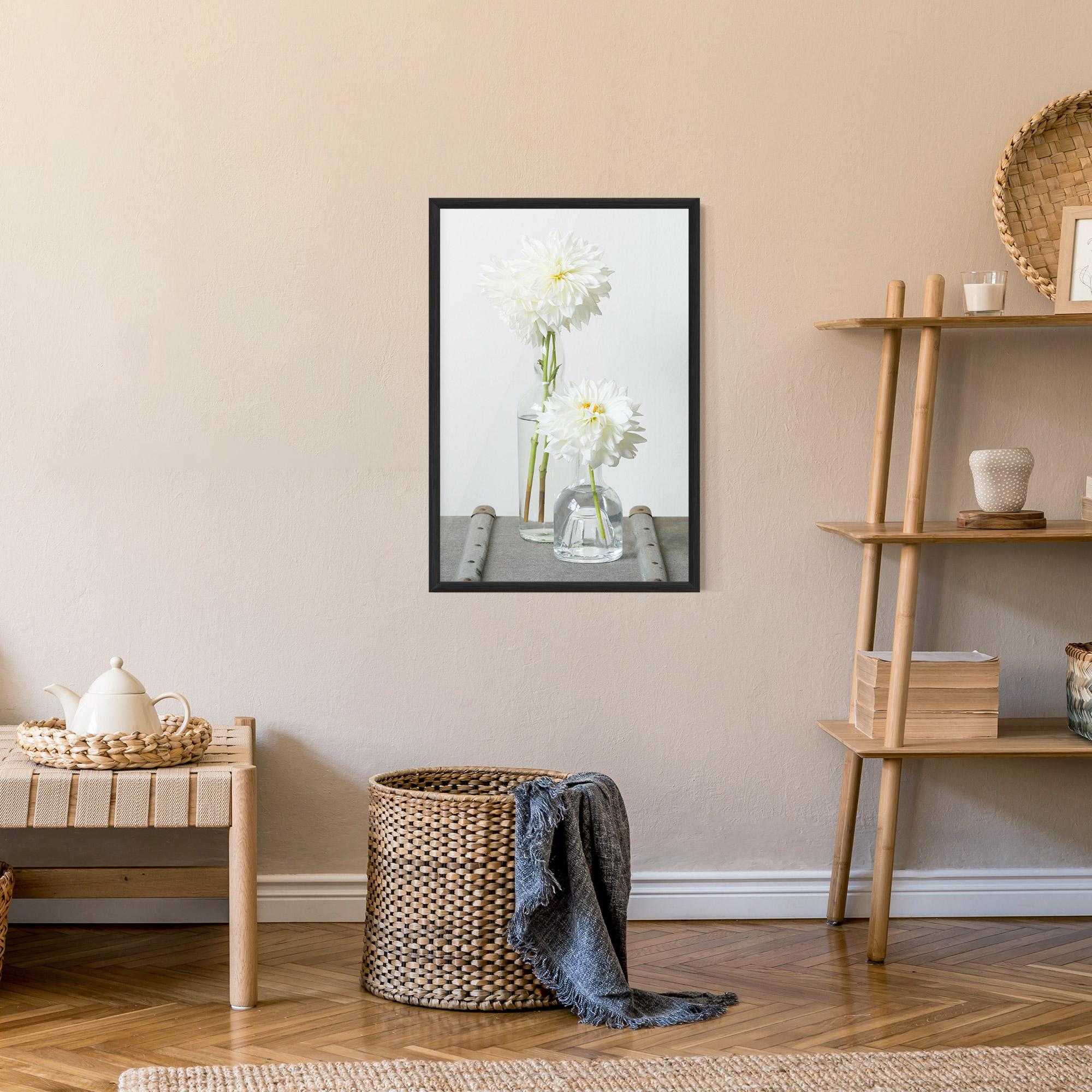 Keretezett Poszter Big Flower Vase mockup 9