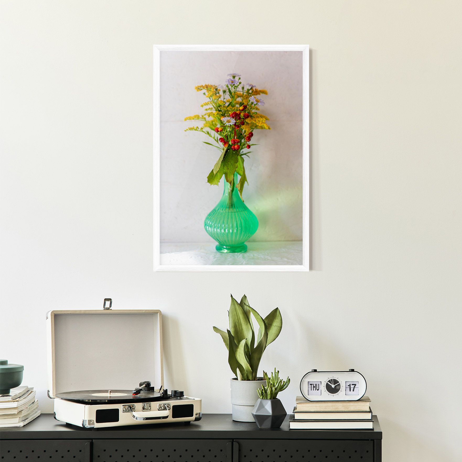 Green Pretty Vase mockup 2