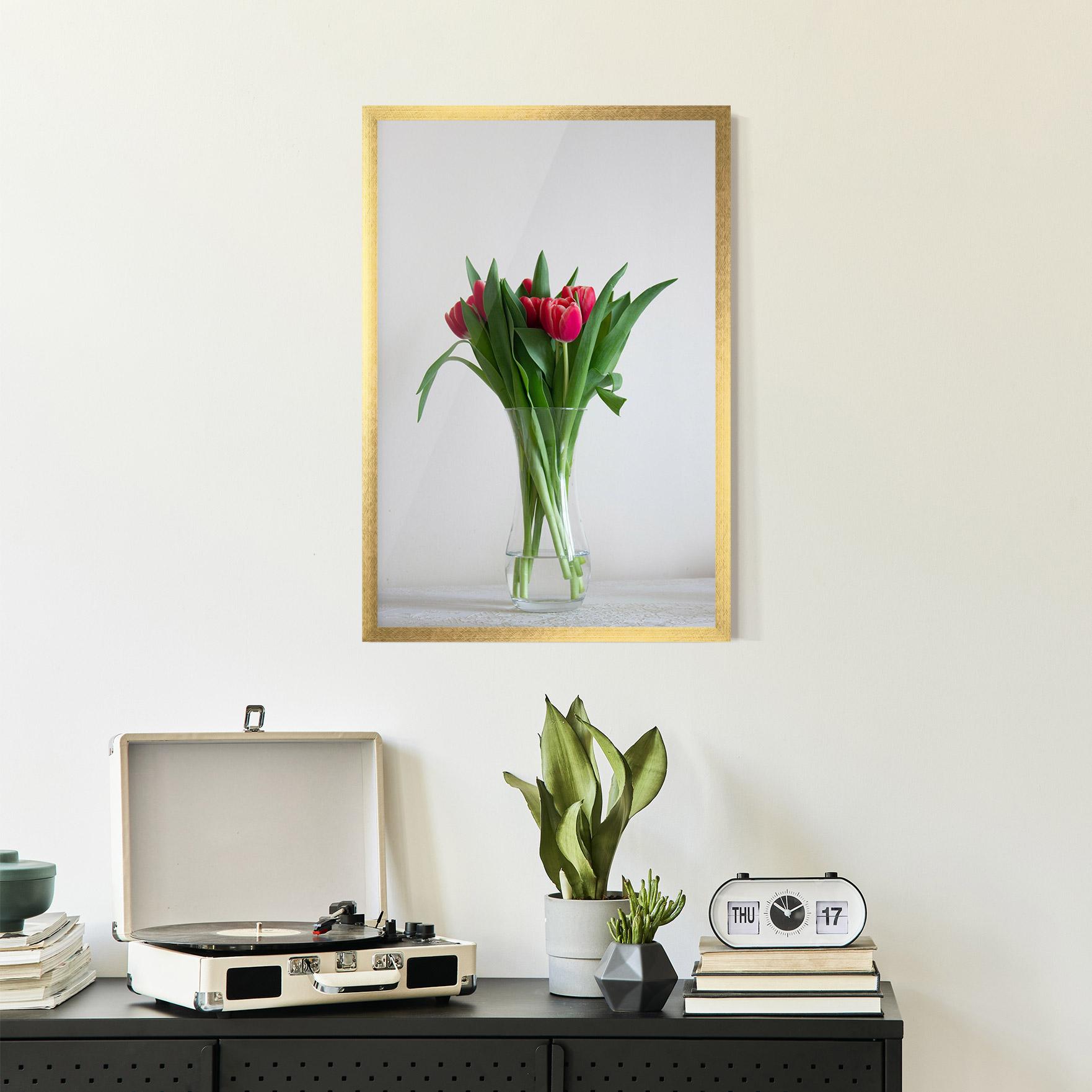 Keretezett Poszter Pretty Tulips Vase mockup 2