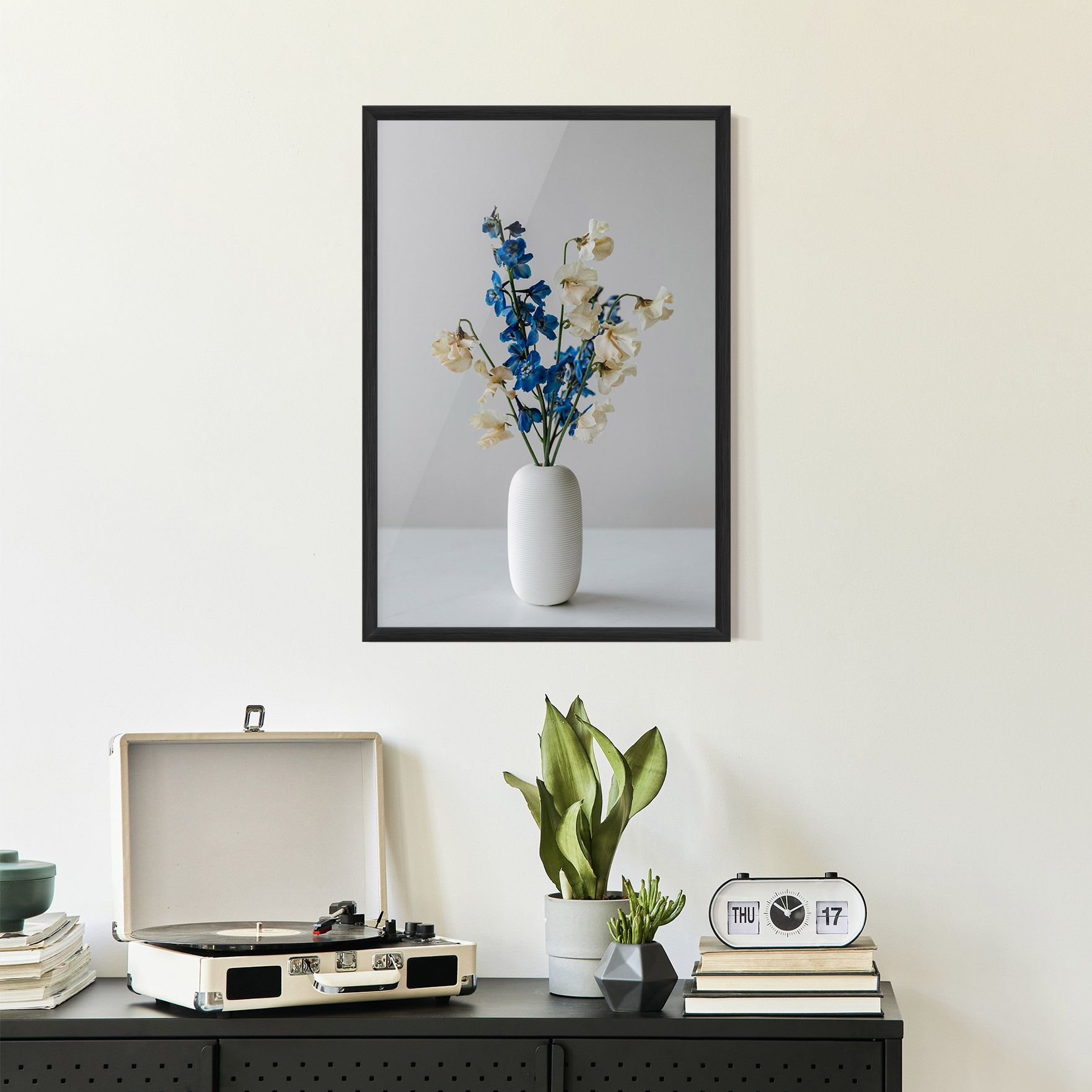 Blue White Vase mockup 2