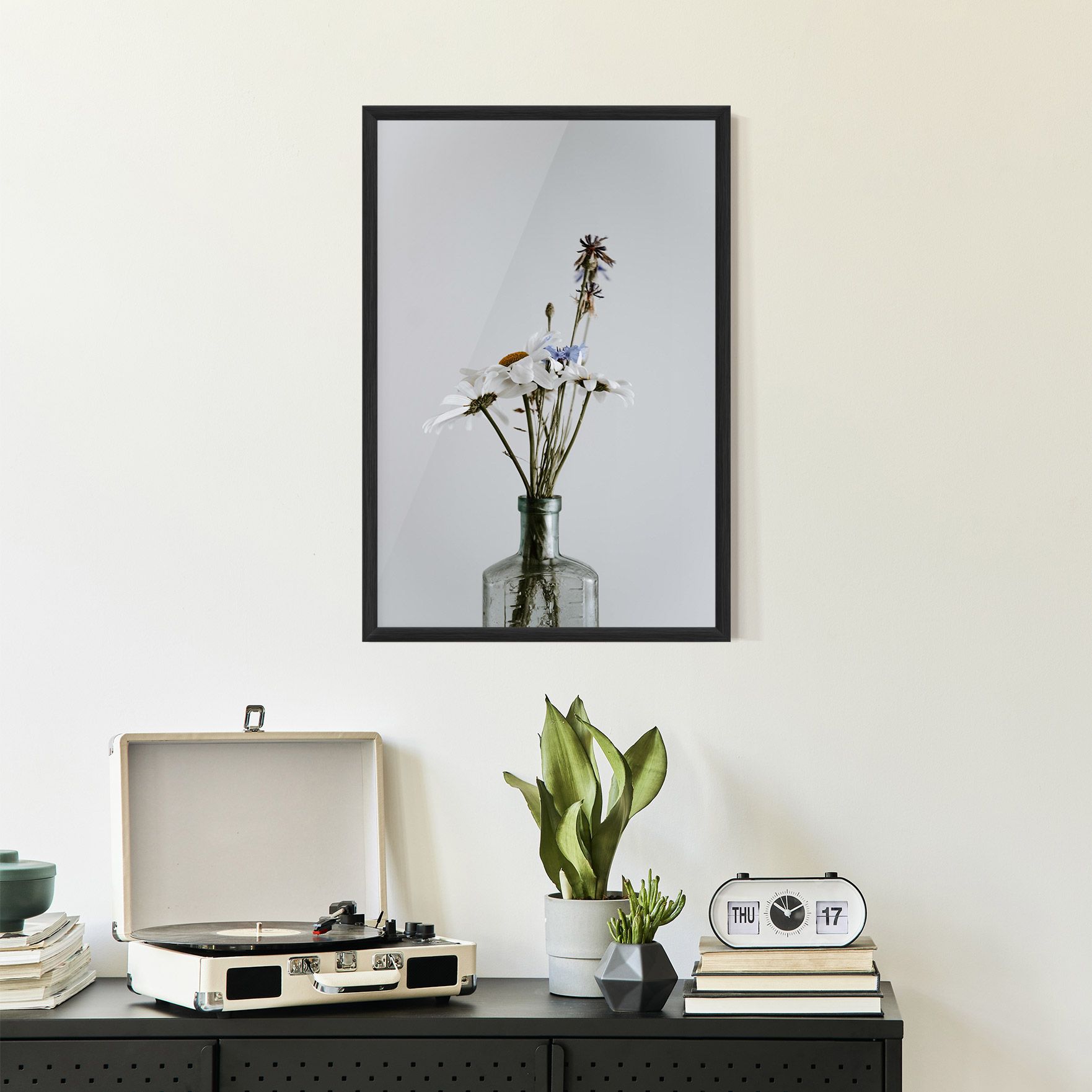 White Flower Vase mockup 2