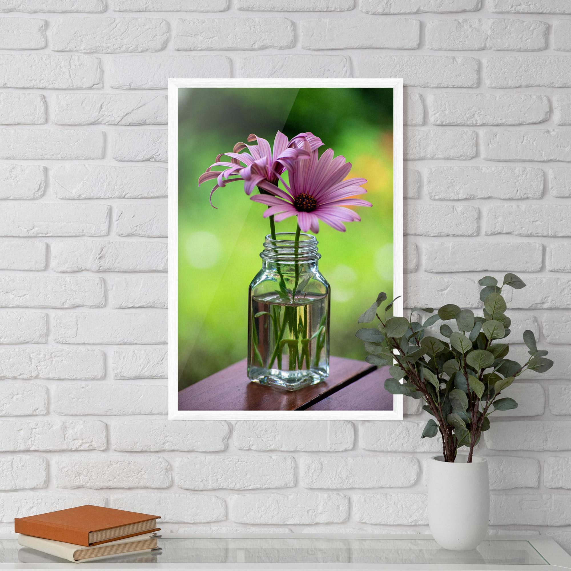 Keretezett Poszter Pink Flower Vase mockup 5